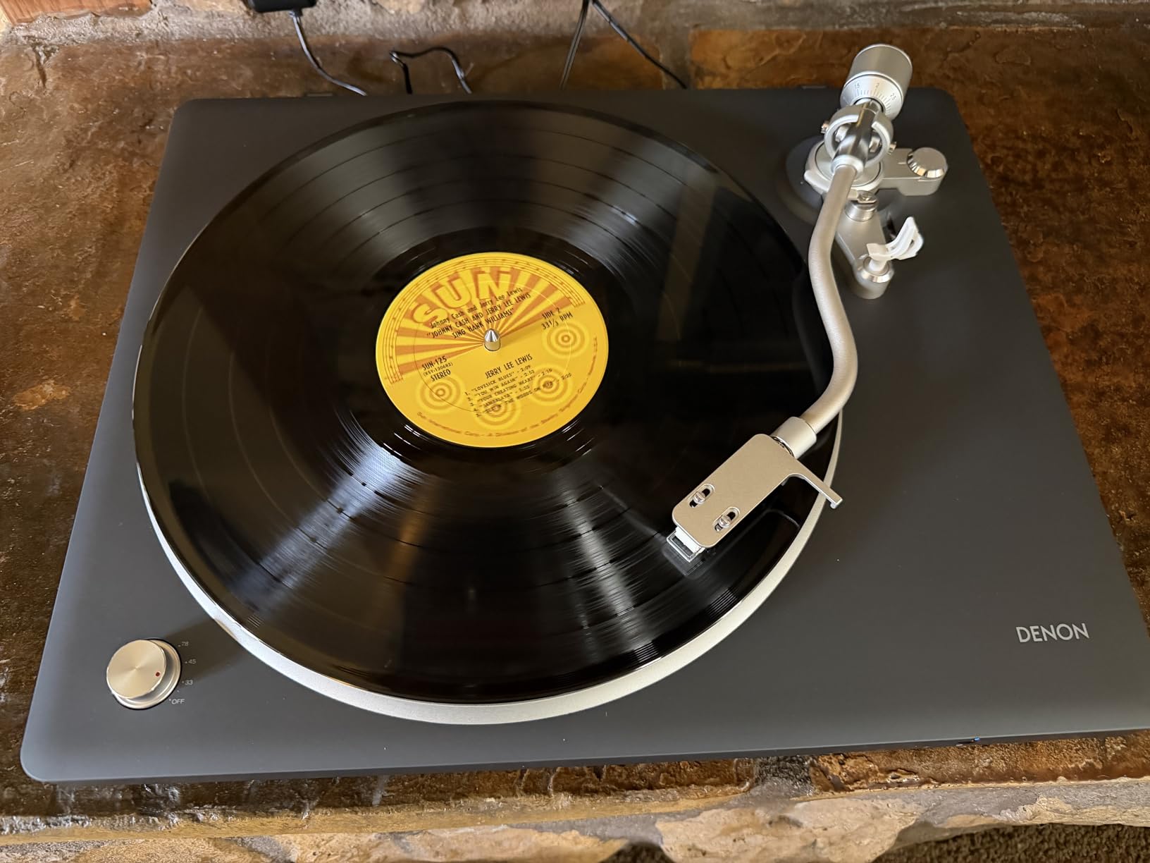 Denon DP-500BT Hi-Fi Bluetooth Turntable (Black), Built-in Switchable Phono Preamp, Semi-Automatic Operation, MM Cartridge, 33, 45 & 78 RPM Belt-Drive Vinyl Record Player customer photo 1