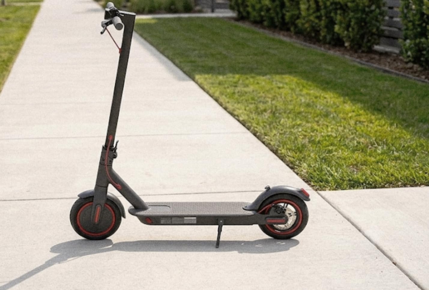Electric Scooter - Electric Scooter Adults and Teens | 1200W/1000W/500W Motor, 28/21 Miles Max Range, APP Control, Double Braking Systems, 10