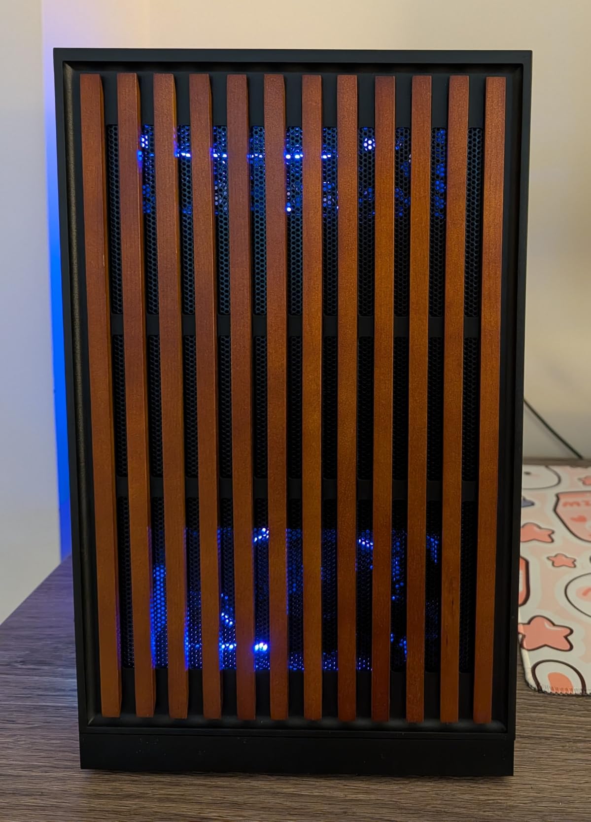 KOTIN Prebuilt Gaming PC RTX 5070 12GB, Ryzen 7 9700X, 32GB DDR5, 1TB SSD | 11.3in Smart Display, 850W 80+ Gold PSU, 360mm Liquid Cooler, WiFi 7, 1440p 4K ARGB Windows 11 Gaming Desktop Computer customer photo 1
