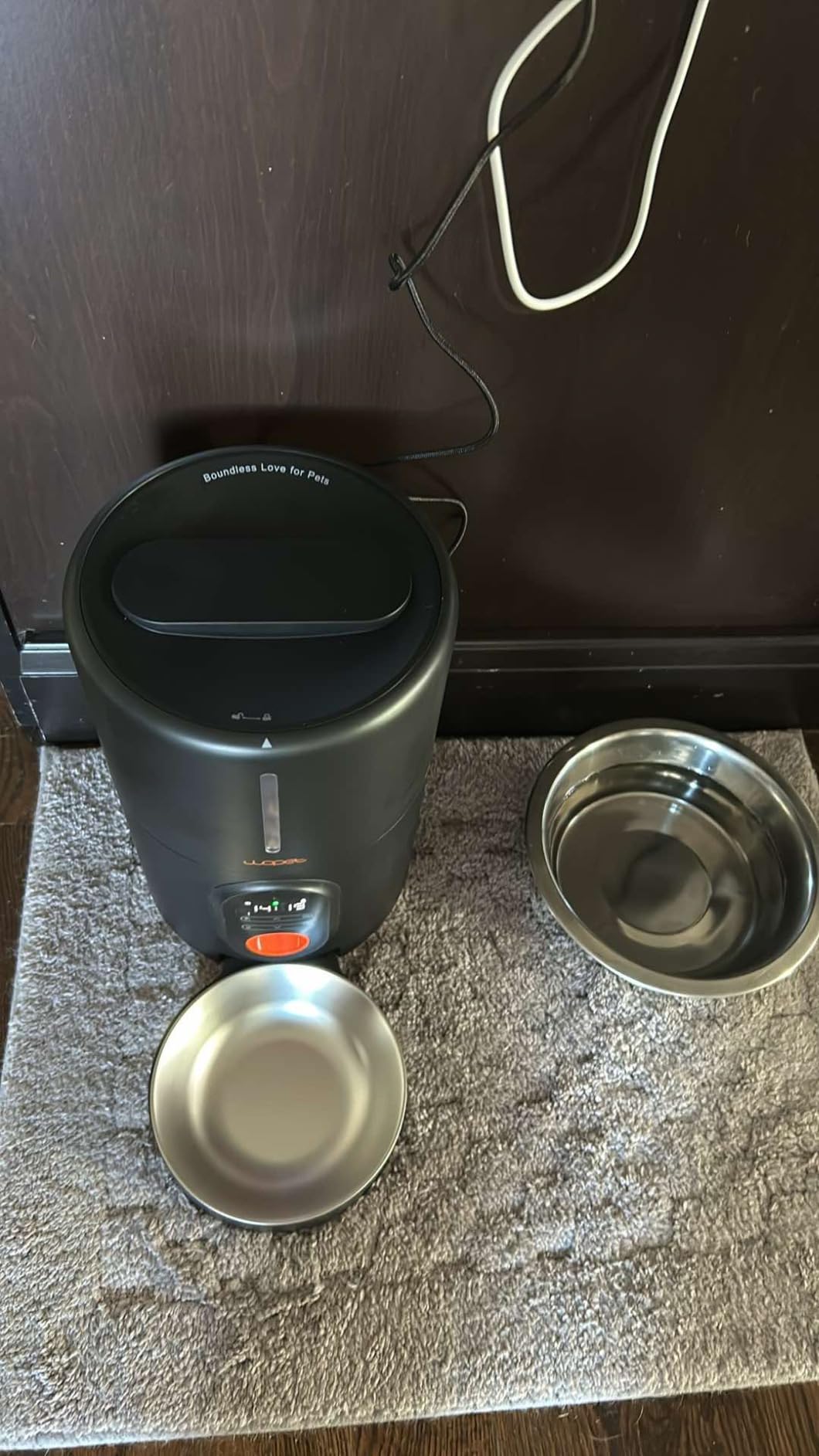 WOPET Automatic Cat Feeder with Camera for Two Cats, 6L Smart Pet Feeder with 1080P HD Video & Night Vision, 5G/2.4G WiFi Cat Dog Feeder, 2-Way Audio, SD Card Storage, Up to 10 Meals per Day customer photo 2