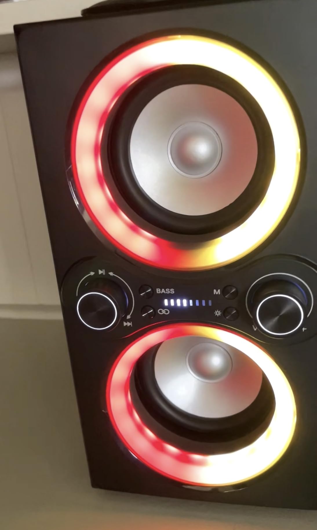 TPyesss Party Loud Bluetooth Speaker: 80W Peak Powerful Bass, Long Playtime, Vibrant Lights, Portable Wireless Speakers with TWS Pairing, Large Subwoofer for Outdoor, Garage & Home customer photo 2