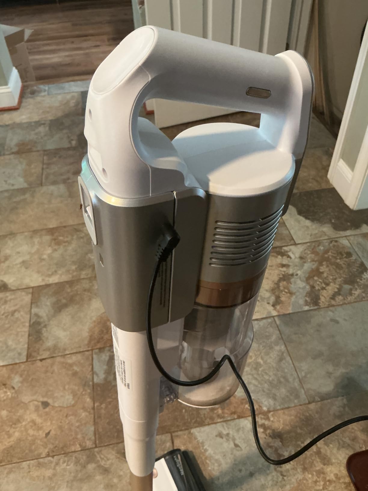 LEVOIT VortexIQ Cordless Vacuum Cleaner for Pet Hair, 50-Min Runtime | Powerful Suction, NeoSight Green Light Dust Reveal, Anti-Tangle Brush, Self-Standing, 180 Degree Lay-Flat Design, HEPA Filter customer photo 2