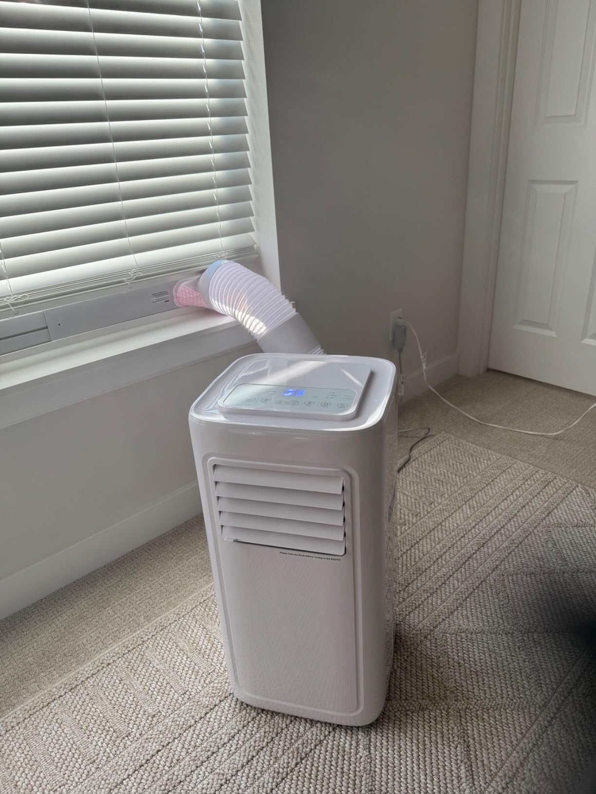 Feelfunn 10,000 BTU Portable Air Conditioner, 5-in-1 Portable AC Unit Cools 450 Sq.Ft, Low Noise 48dB, Dehumidifier & Fan, Remote Control, 24H Timer, for Bedroom, Dorm, Office, Apartment customer photo 2
