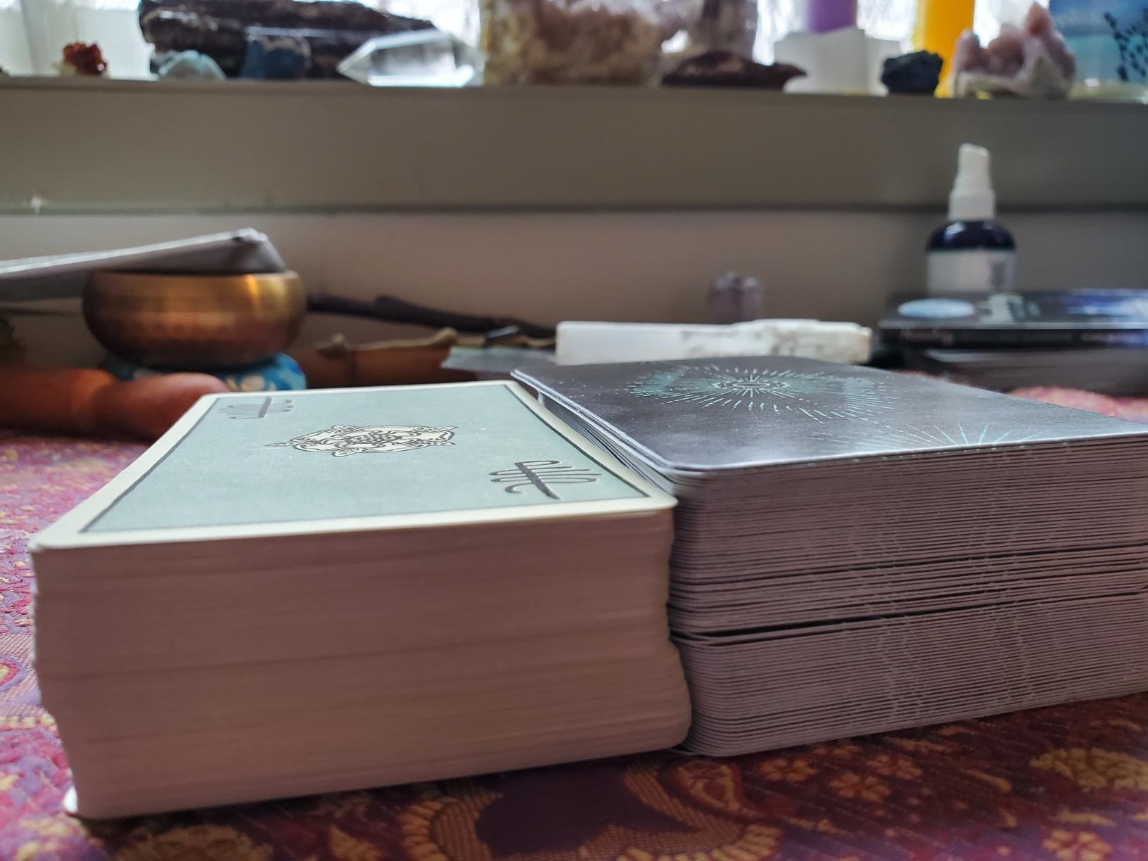 Light Seer's Tarot: A 78-Card Deck & Guidebook customer photo 2