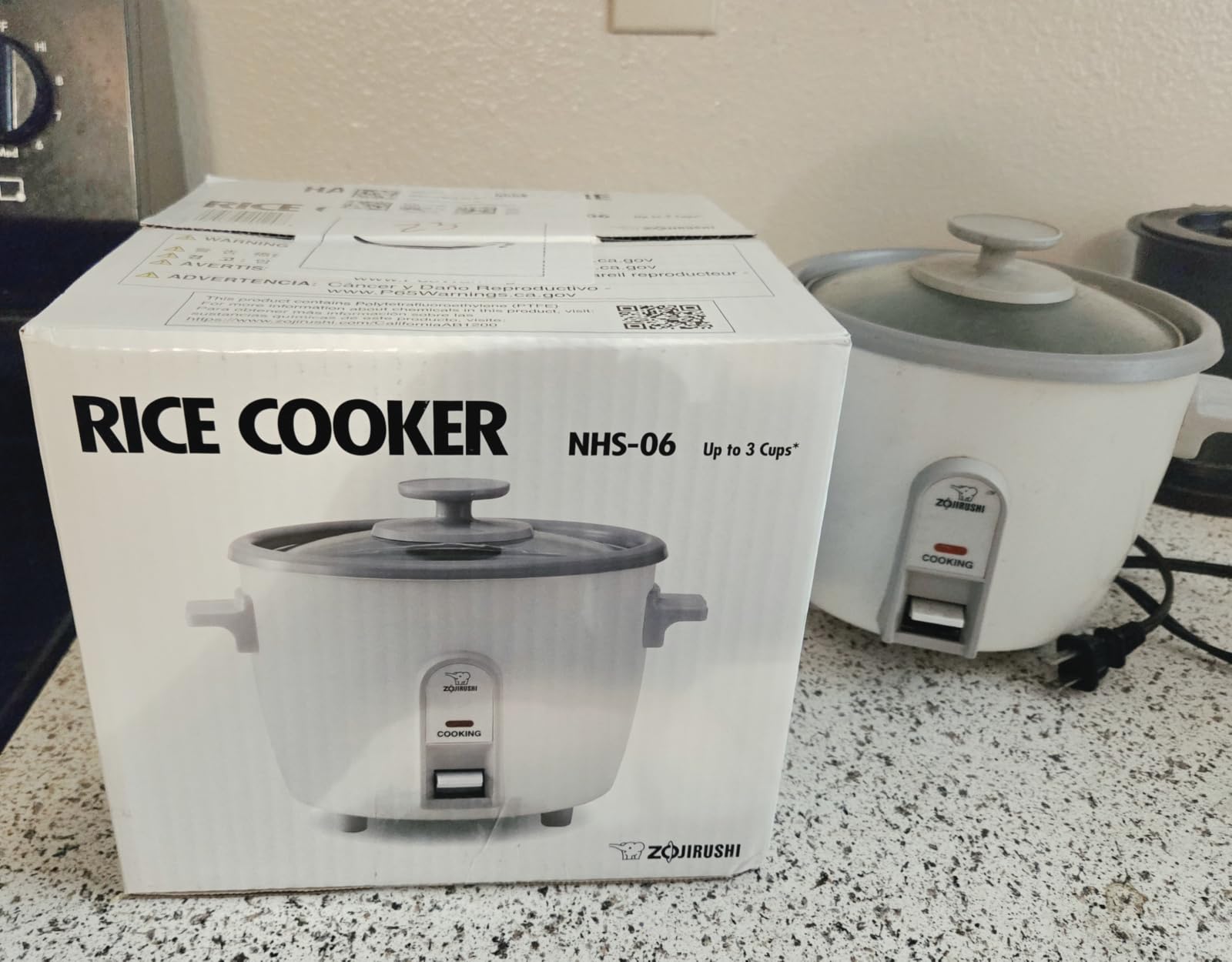 Zojirushi 3 Cup Rice Cooker/Steamer ( White) customer photo 2