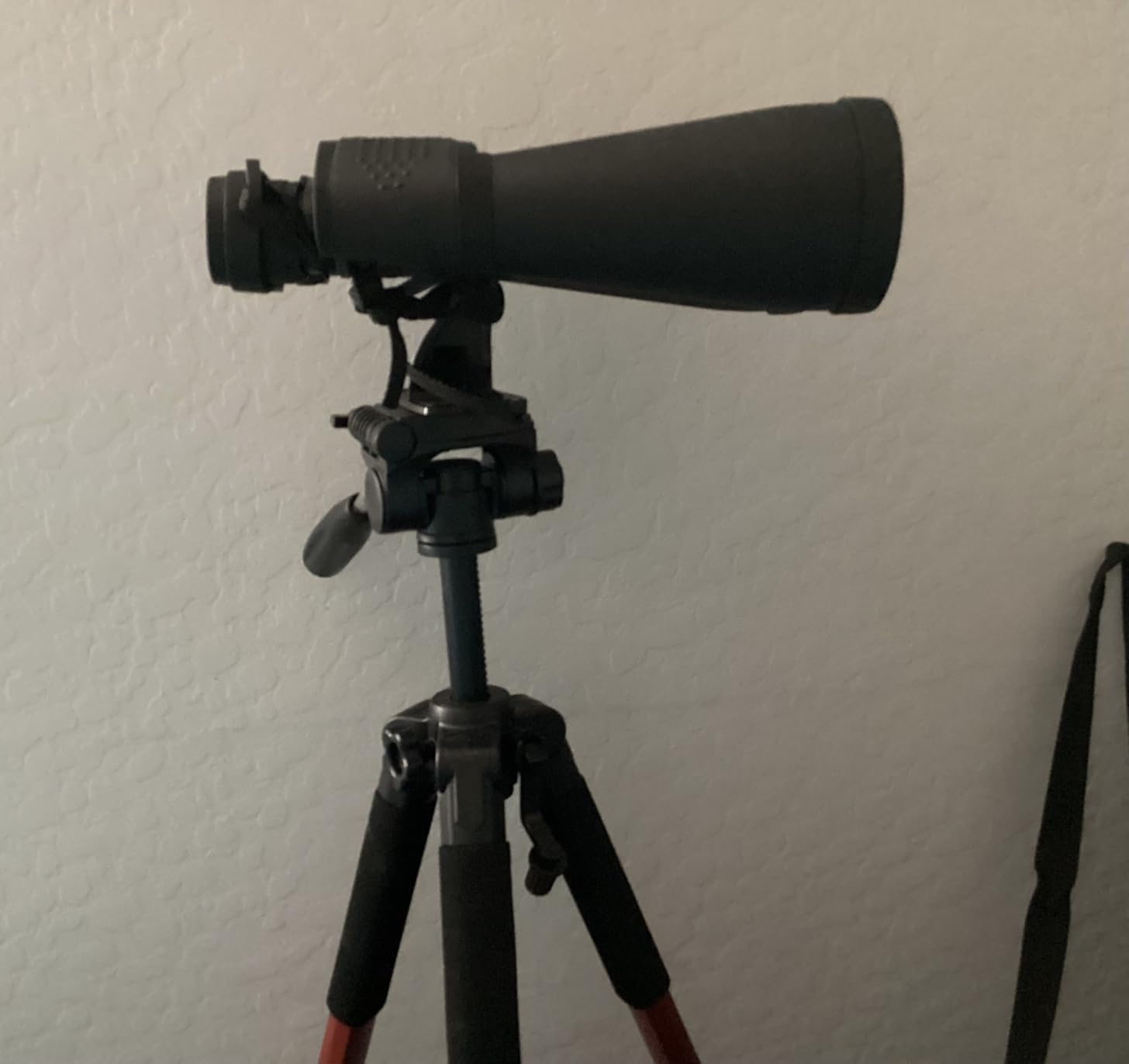 Celestron SkyMaster 15x70 Astronomy Binoculars for Stargazing and Deep-Sky customer photo 2
