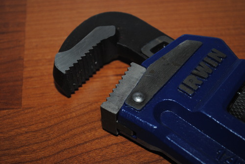 IRWIN VISE-GRIP Pipe Wrench, Cast Iron, SAE, 2-1/2-Inch Jaw, 18-Inch Length (45619) customer photo 1