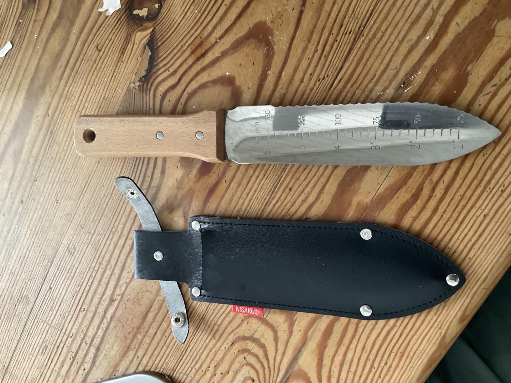 NISAKU NJP650 The Original Hori Hori Namibagata Stainless Steel Weeding Knife, 7.25-Inch Blade customer photo 1