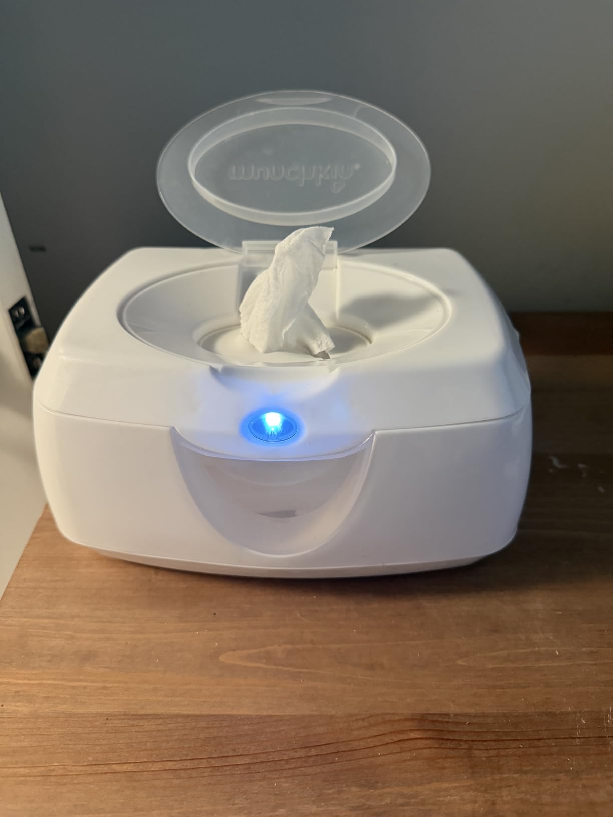 Munchkin Warm Glow Baby Wipe Warmer with Nightlight, White customer photo 1