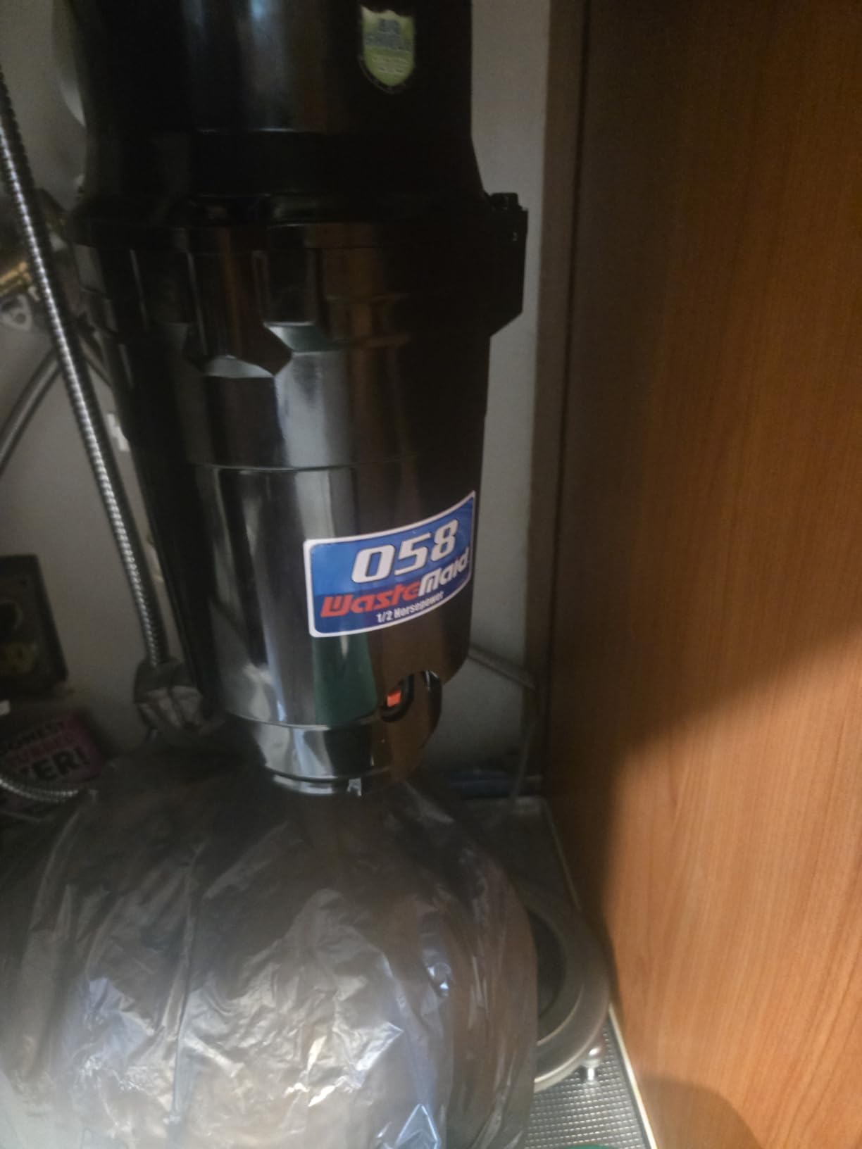 Waste Maid Garbage Disposal, Anti-Jam, Continuous Feed, 1/2 HP Economy | Anti-Jam Stainless Steel Food Waste Grinding System, Quiet Continuous Feed, Easy 3-Bolt Mount, 8-Yr Warranty 10-US-WM-058-3B customer photo 2