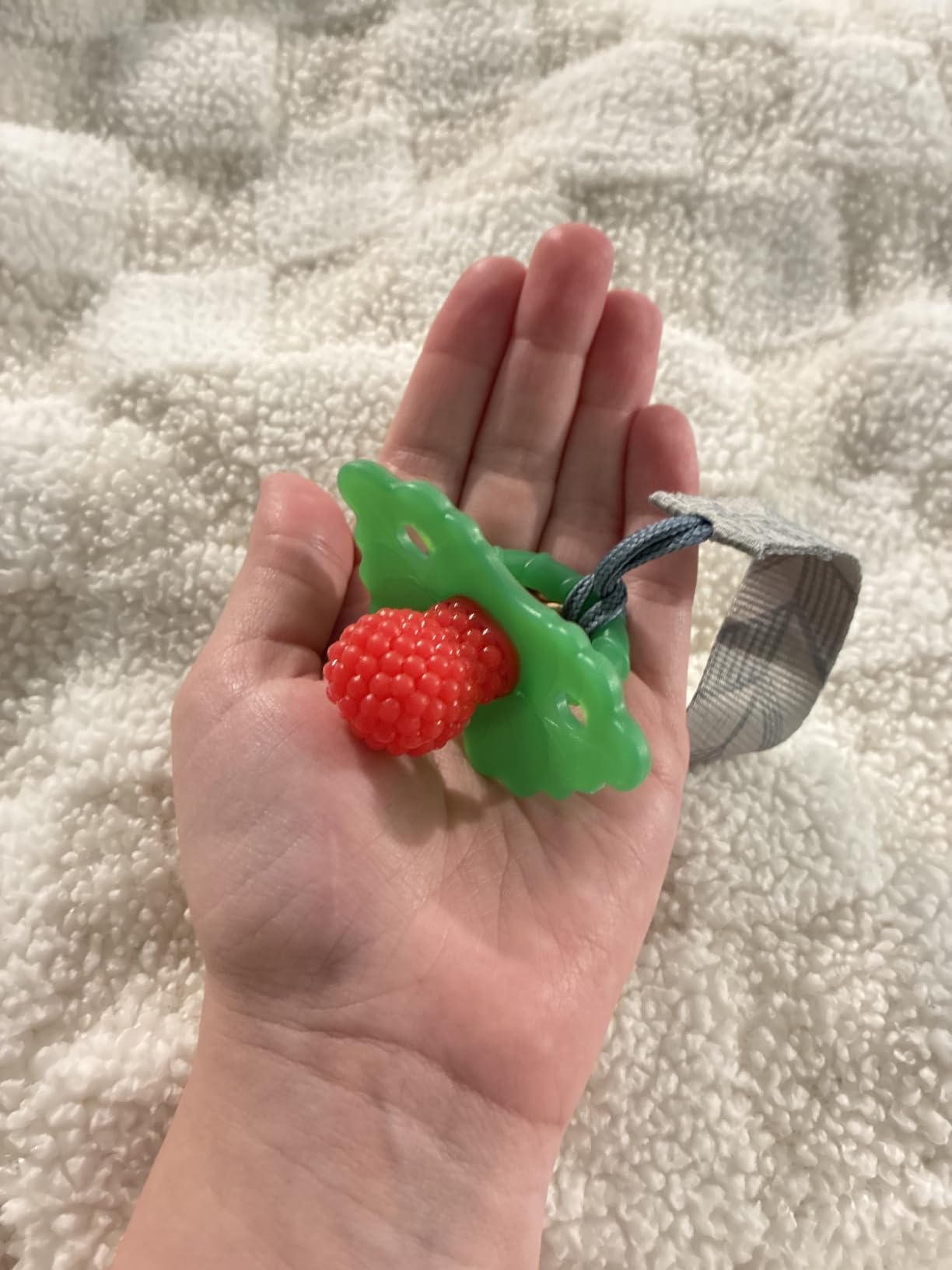 RaZbaby RaZberry Silicone Baby Teether Toy - Berrybumps Soothe Babies Sore Gums - Infant Teething Toy - Hands Free Design - BPA Free - Easy-to-Hold Design - Teething Relief Pacifier - Fruit Shape/Red customer photo 2