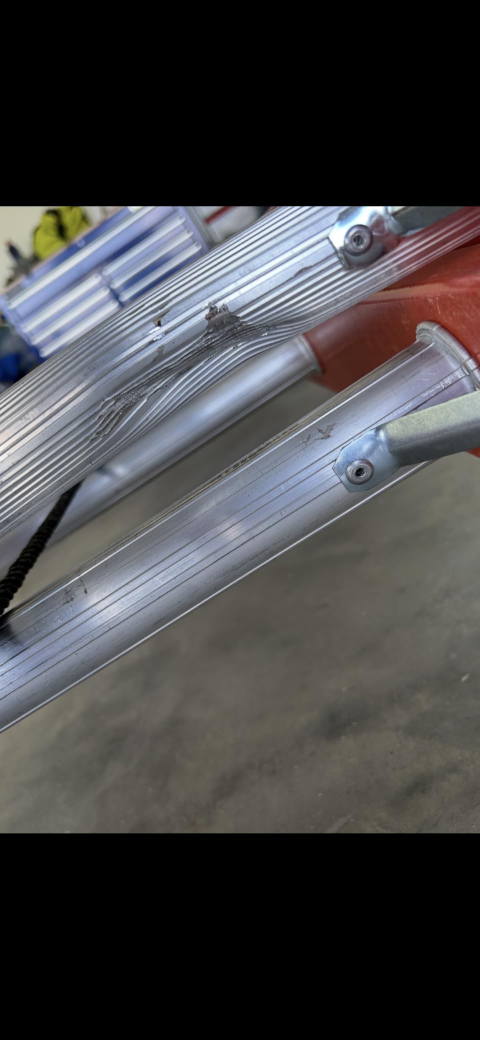 Louisville Ladder 16-foot Fiberglass Extension Ladder, 300-Pound Load Capacity, Type IA, FE3216 customer photo 2