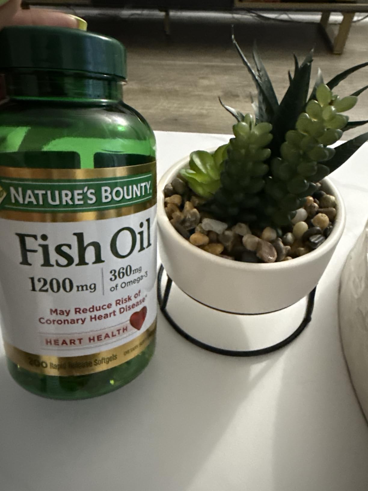 Nature's Bounty Fish Oil 1200 Mg, Omega-3, 200 Softgels (Pack of 1) customer photo 2
