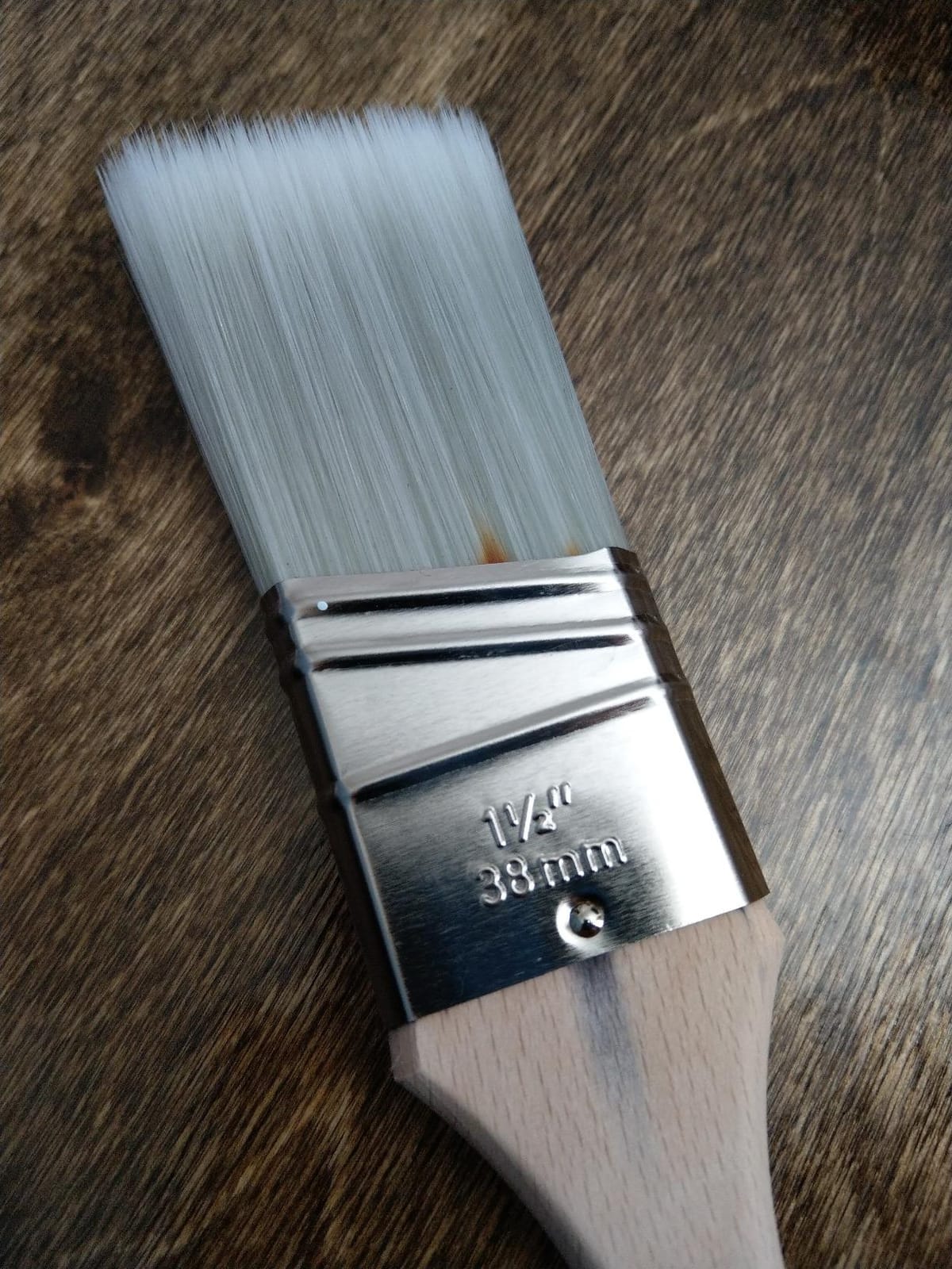 Wooster 5221-2 1/2 Silver Tip Wall & Trim Angle Sash Paintbrush 2 1/2