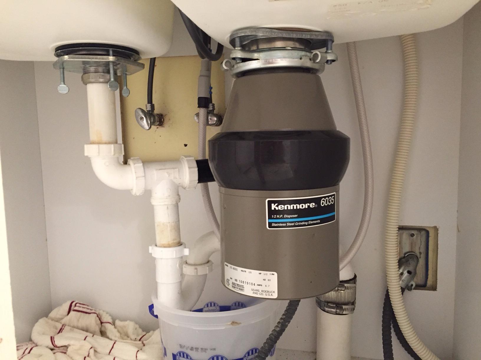 Waste King Legend Series Continuous Feed Garbage Disposal for Kitchen Sink with Power Cord, L-2600 customer photo 2