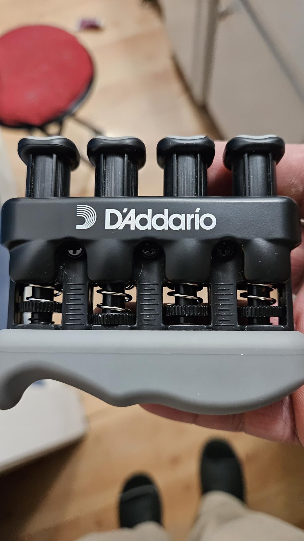 D’Addario Varigrip Hand Exerciser–Improve Dexterity and Strength in Fingers customer photo 1