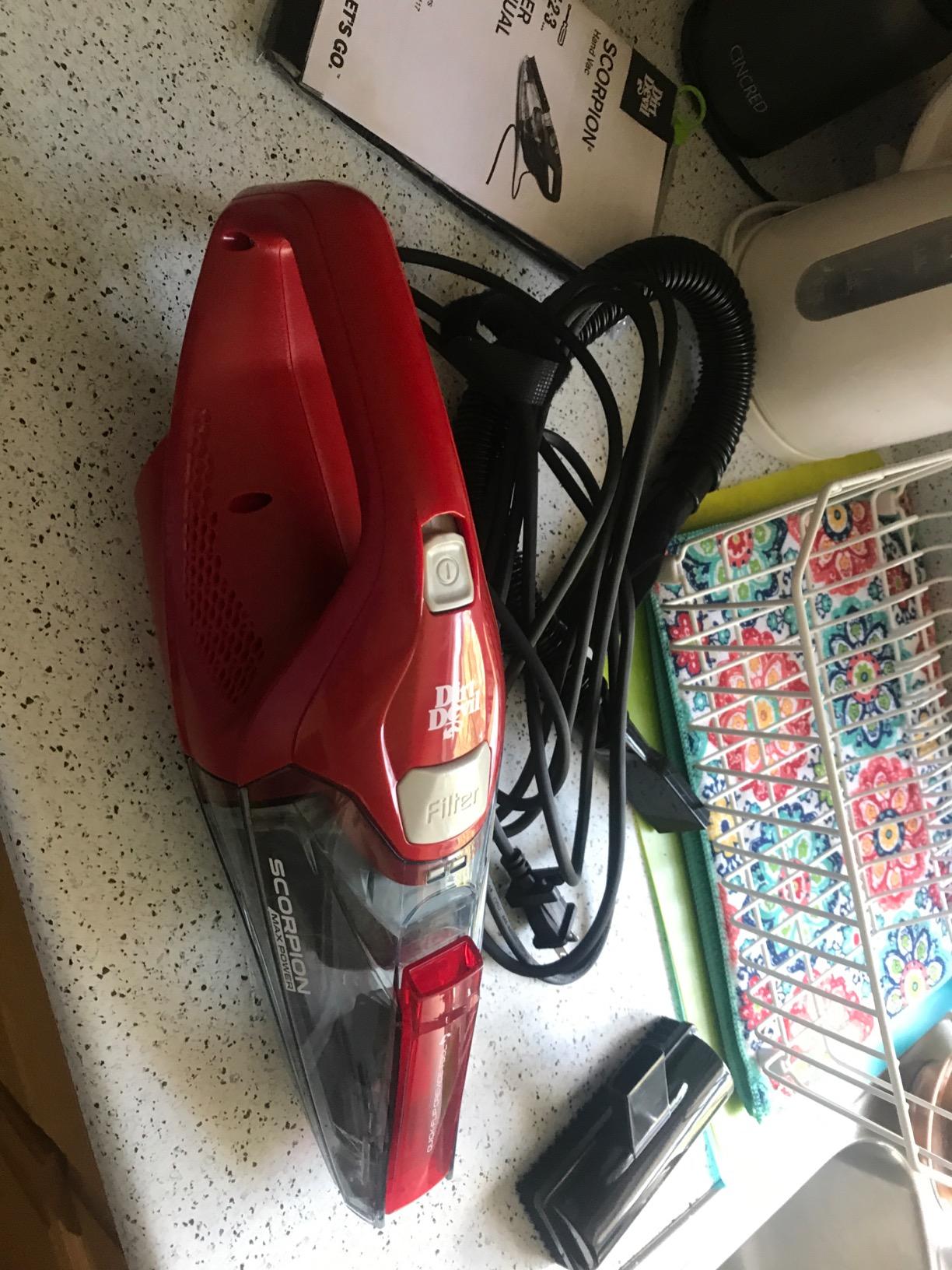 Hoover Dirt Devil Scorpion Plus QuickFlip Handheld Vacuum Cleaner customer photo 2