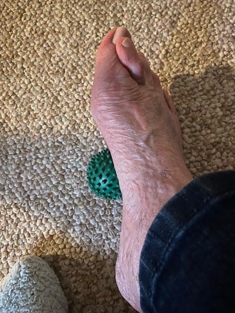 Due North Foot Rubz Massage Ball -Roller for Plantar Fascititis, Hands customer photo 2
