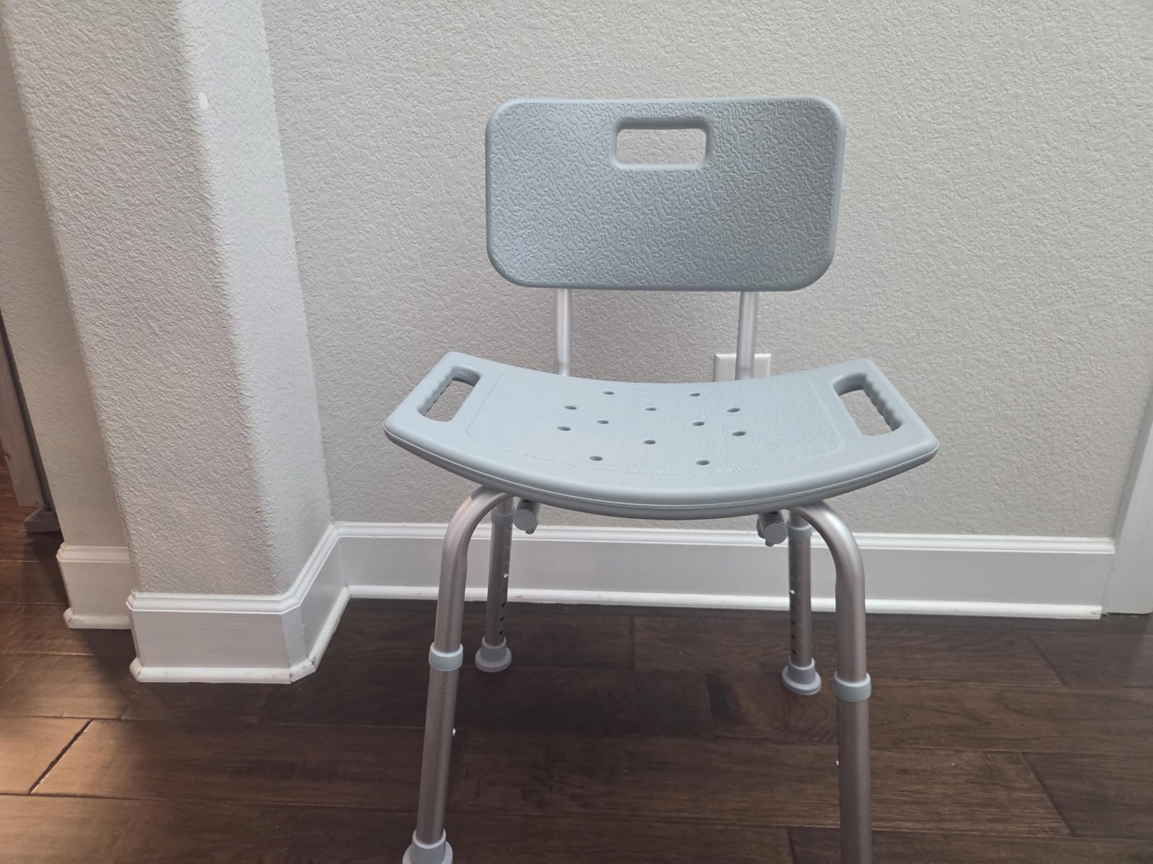 Drive Medical Shower Chair with Back and Suction Feet, Gray | Adjustable Bathroom Bench Features Contoured Seat and Suction Feet for Lightweight, Durable Bathing Support customer photo 2
