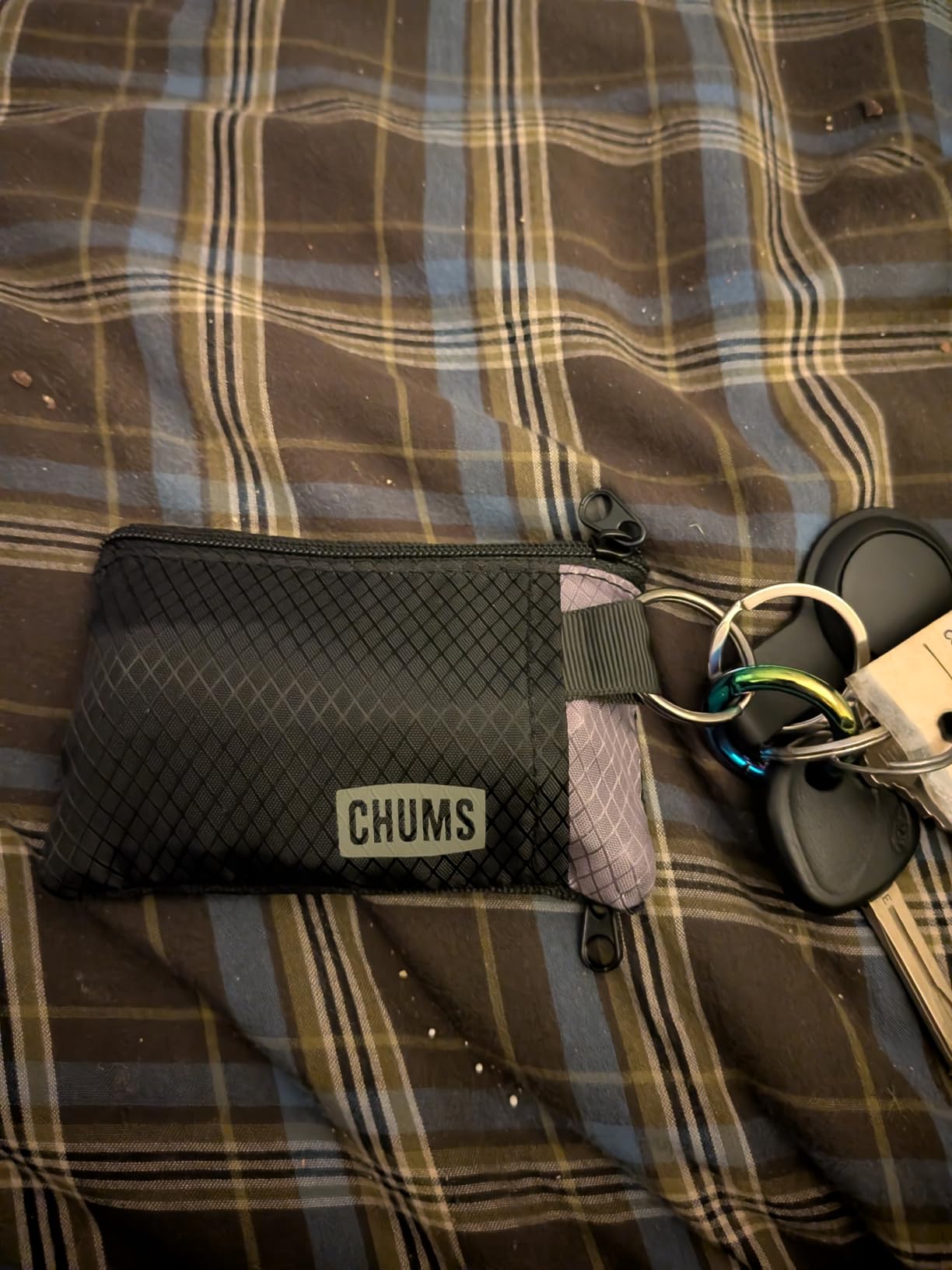 Chums Surfshorts Wallet - Minimalist Keychain Wallet for Men customer photo 2