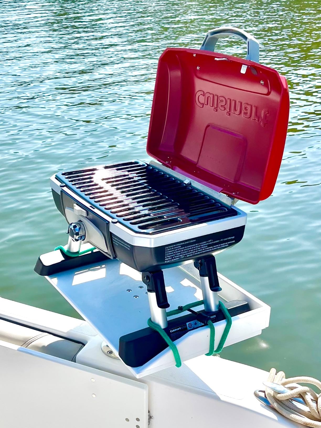 Cuisinart Petite Gourmet Portable Gas Grill, Compact Portable Grill Propane, 150 Sq. In. Cooking Surface, 5,500 BTU Burner Small Gas Grills for Camping, BBQ, Folding Legs and Carry Handles, Red customer photo 1