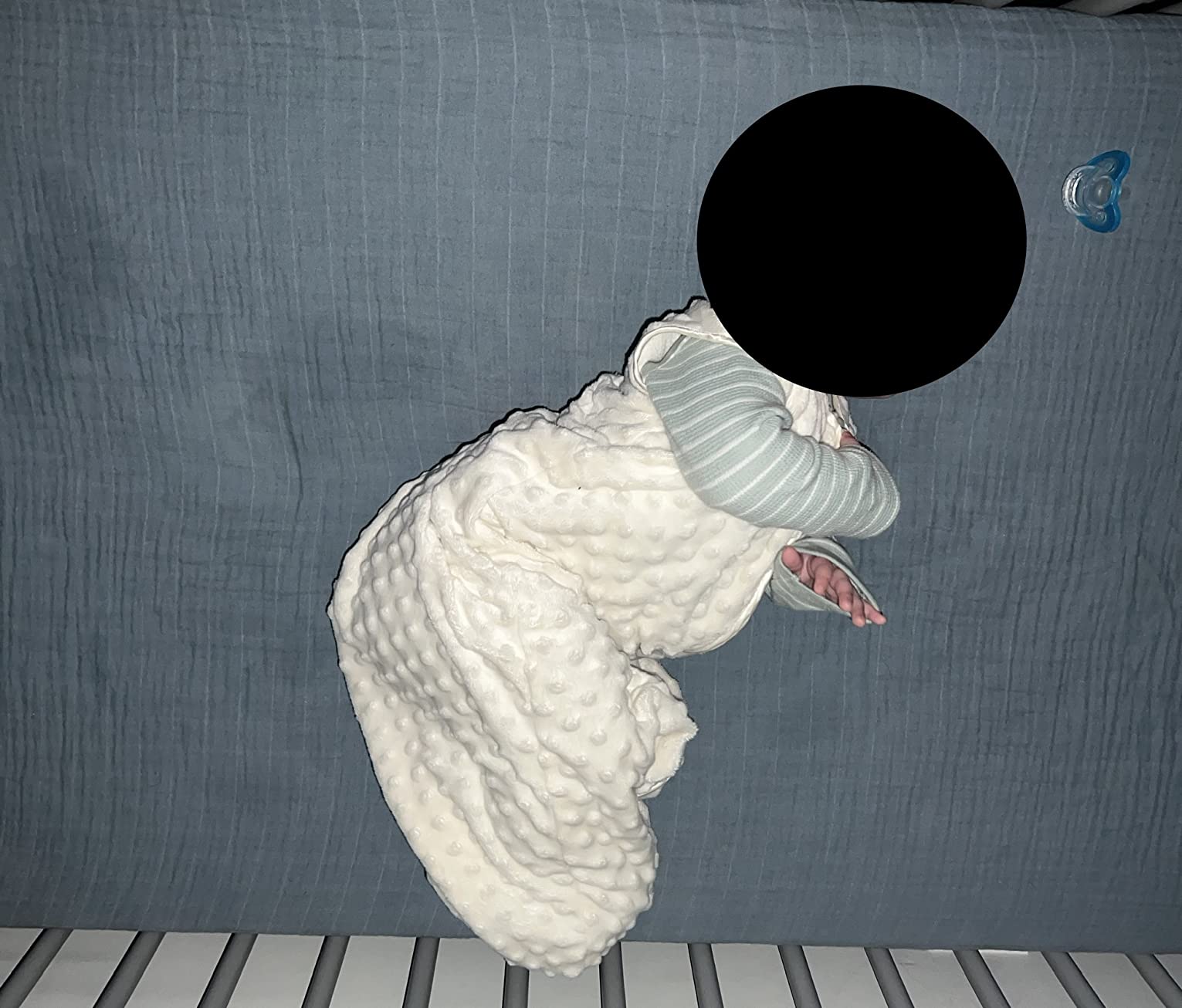 HALO Sleepsack Plush Dot Velboa Wearable Blanket, TOG 1.5 customer photo 1
