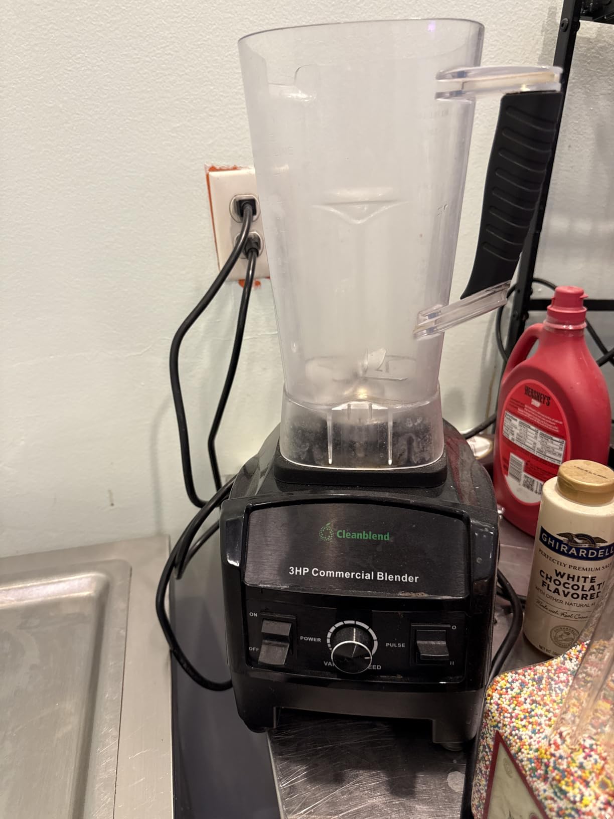 Cleanblend Commercial Blender with 5-Year Full Warranty - 1800W, 3HP, 64oz High-Performance Professional Countertop Blender with Stainless Steel Blades customer photo 2