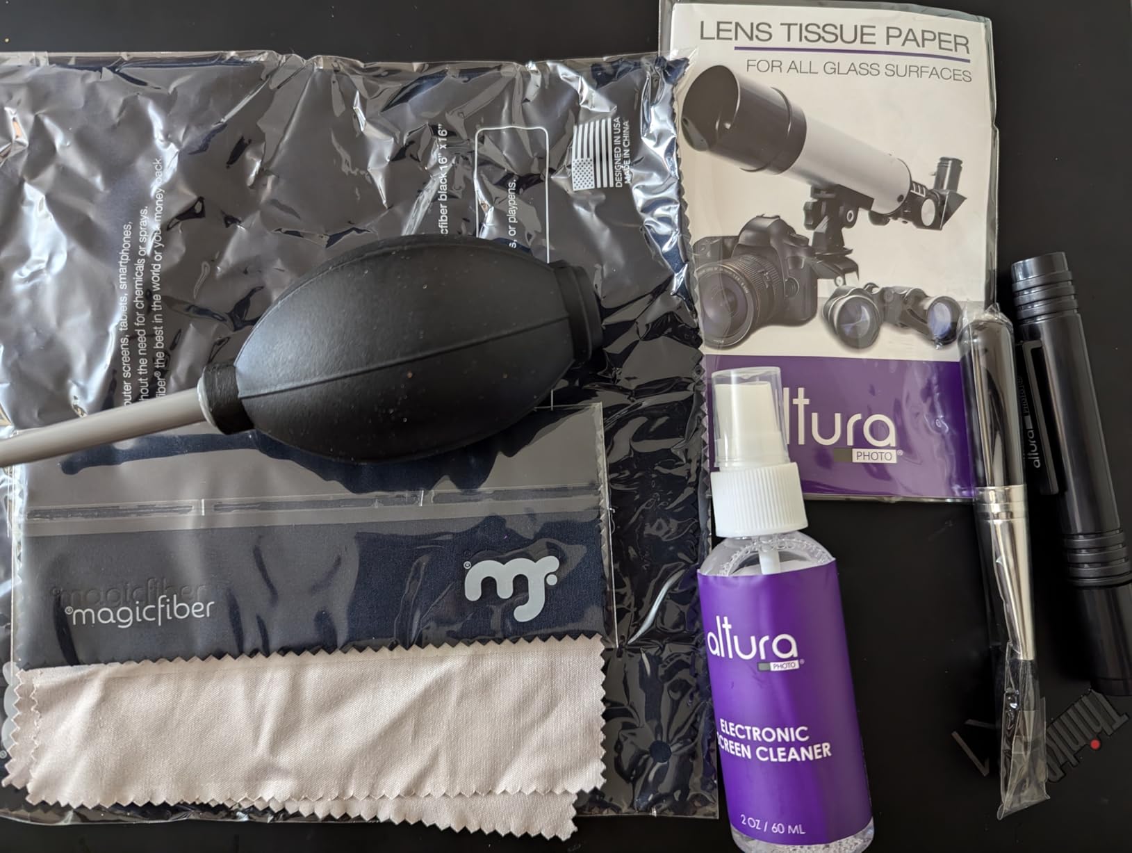 Altura Photo Camera Lens Cleaning Kit, Lens Cleaner for DSLR & Mirrorless | Keeps Gear Spotless & Scratch-Free, Includes Cleaner, Swabs, Pen, Blower, Brush, Cloth & Hard Case customer photo 2