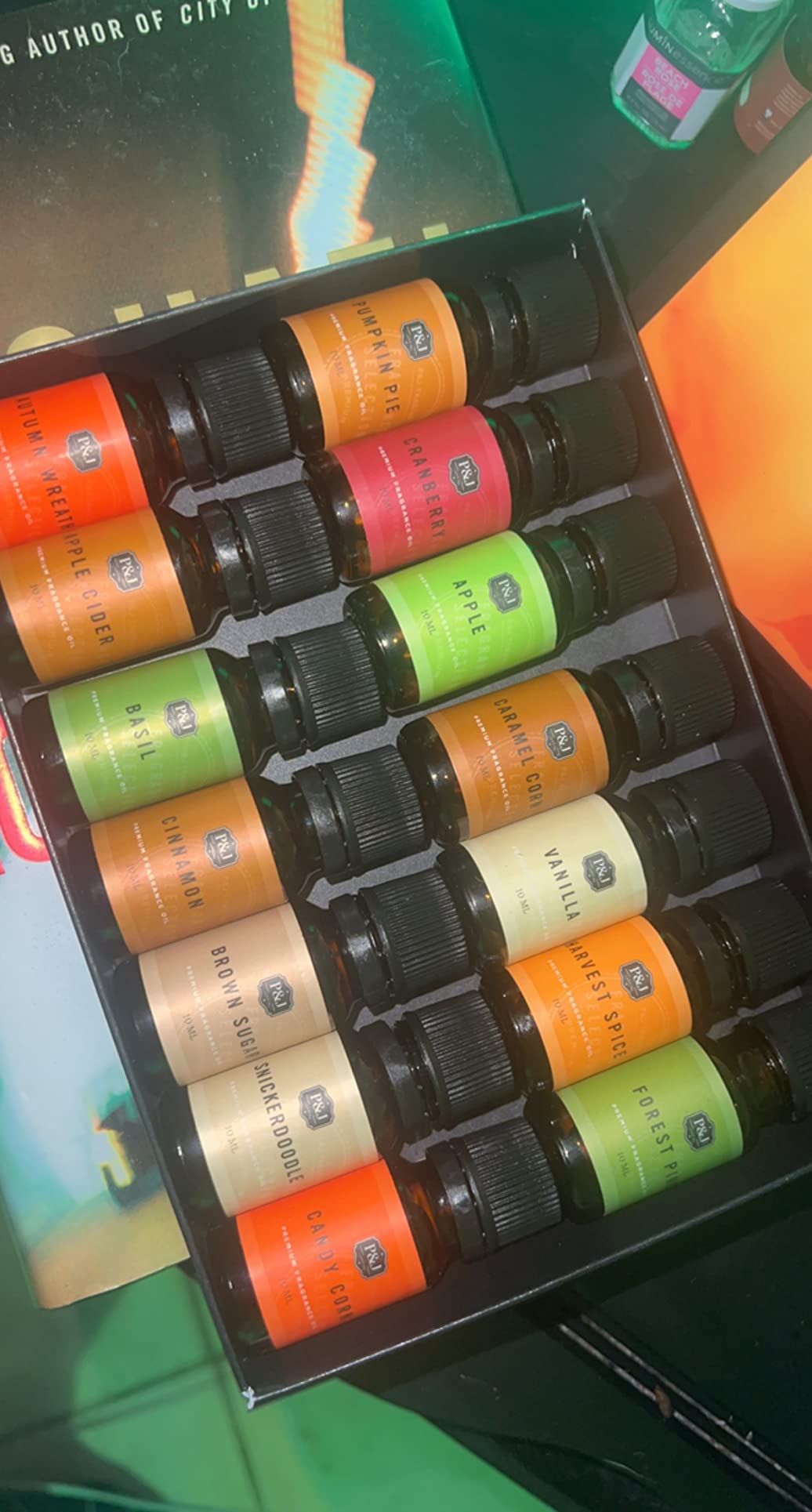 P&J Fragrance Oil Autumn Set | Brown Sugar, Apple, Harvest Spice, Vanilla, Forest Pine, and Snickerdoodle Candle Scents for Candle Making, Freshie, Soap Making Supplies, Diffuser Oil Scents customer photo 2