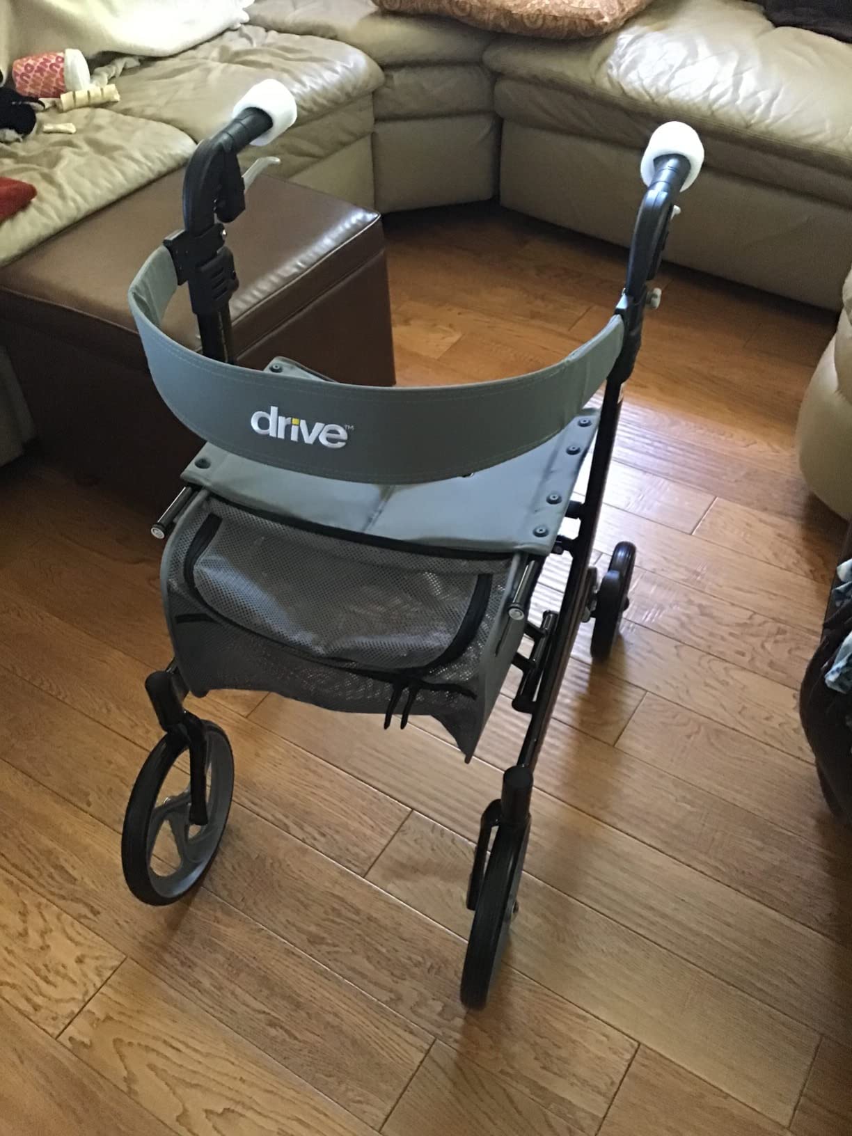 Drive Medical RTL10266BK Nitro Foldable Rollator Walker with Seat, Black | Foldable Rollator Walker with Seat at Standard Height for Comfortable, Convenient Everyday Mobility Use customer photo 2