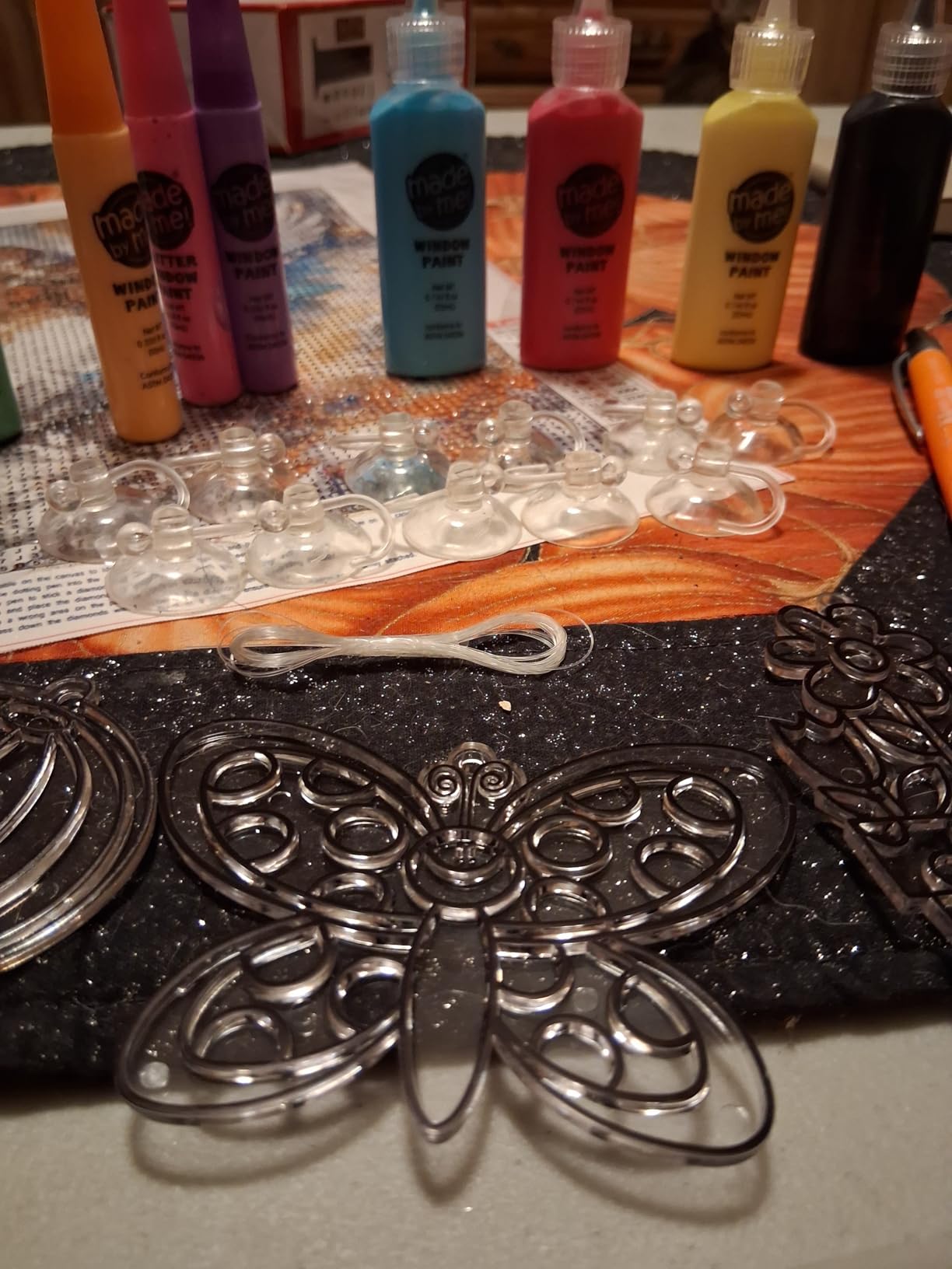 Made By Me Create Your Own Window Art Kit, Suncatchers, Makes 20+ Projects customer photo 2
