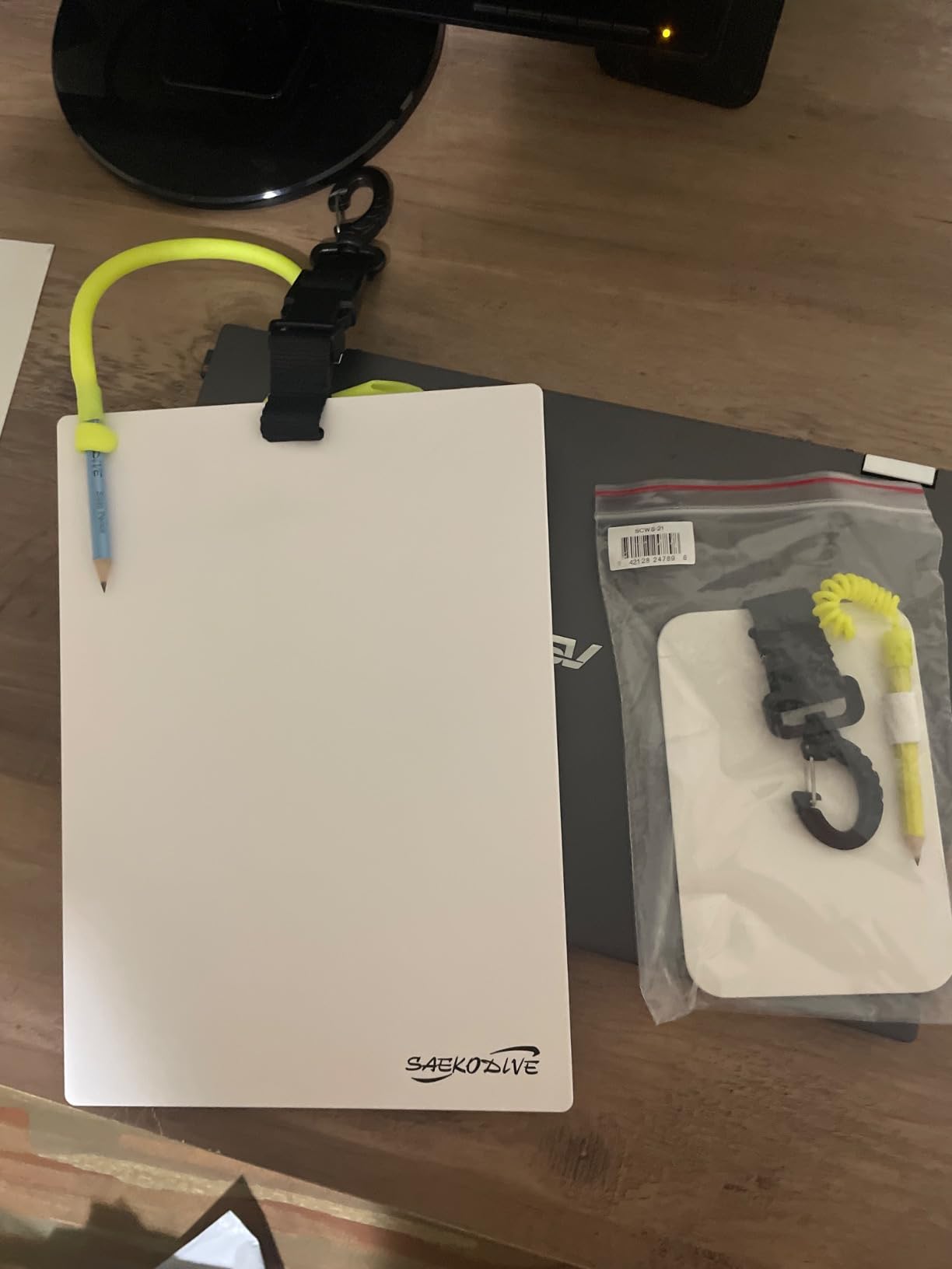 Scuba Choice Dive Slate for Underwater Communication - Durable Writing Surface for Scuba Diving & Snorkeling, Includes Pencil, Clip & Strap customer photo 2