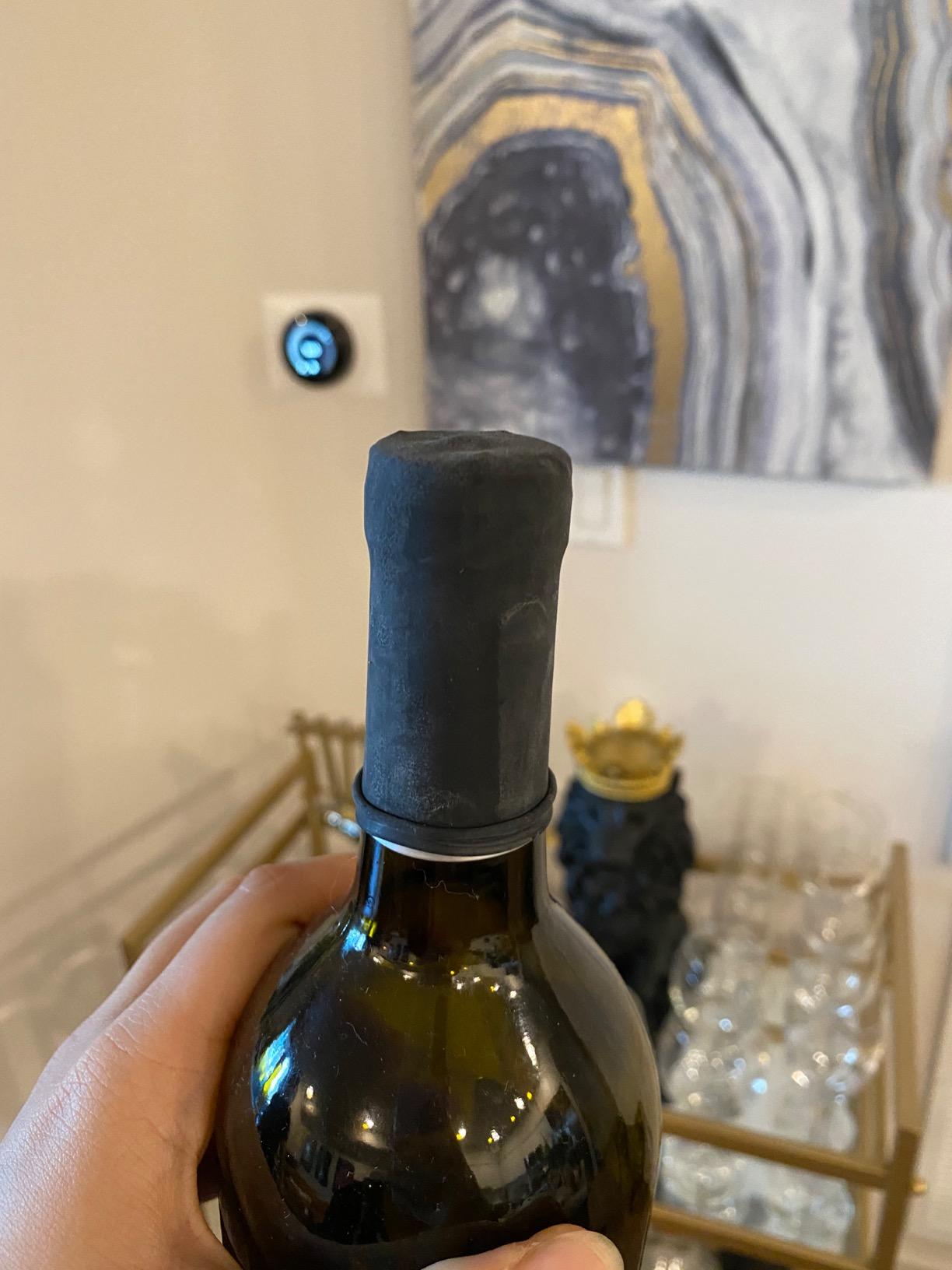 The Original Wine Condoms | Wine & Beverage Bottle Stopper | Air-Tight Grip | Prolong Beverage Freshness | FUNctional Novelty Gift | Food Grade 100% Rubber Latex | Tuxedo Black | Set of 6 customer photo 2