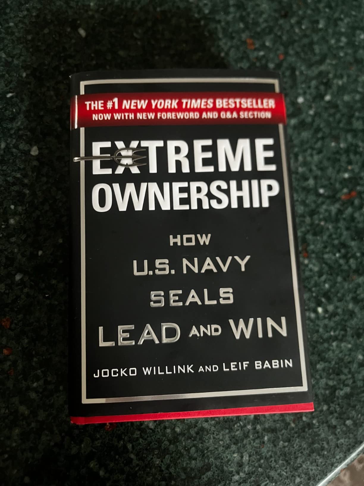 Extreme Ownership: How U.S. Navy SEALs Lead and Win customer photo 1