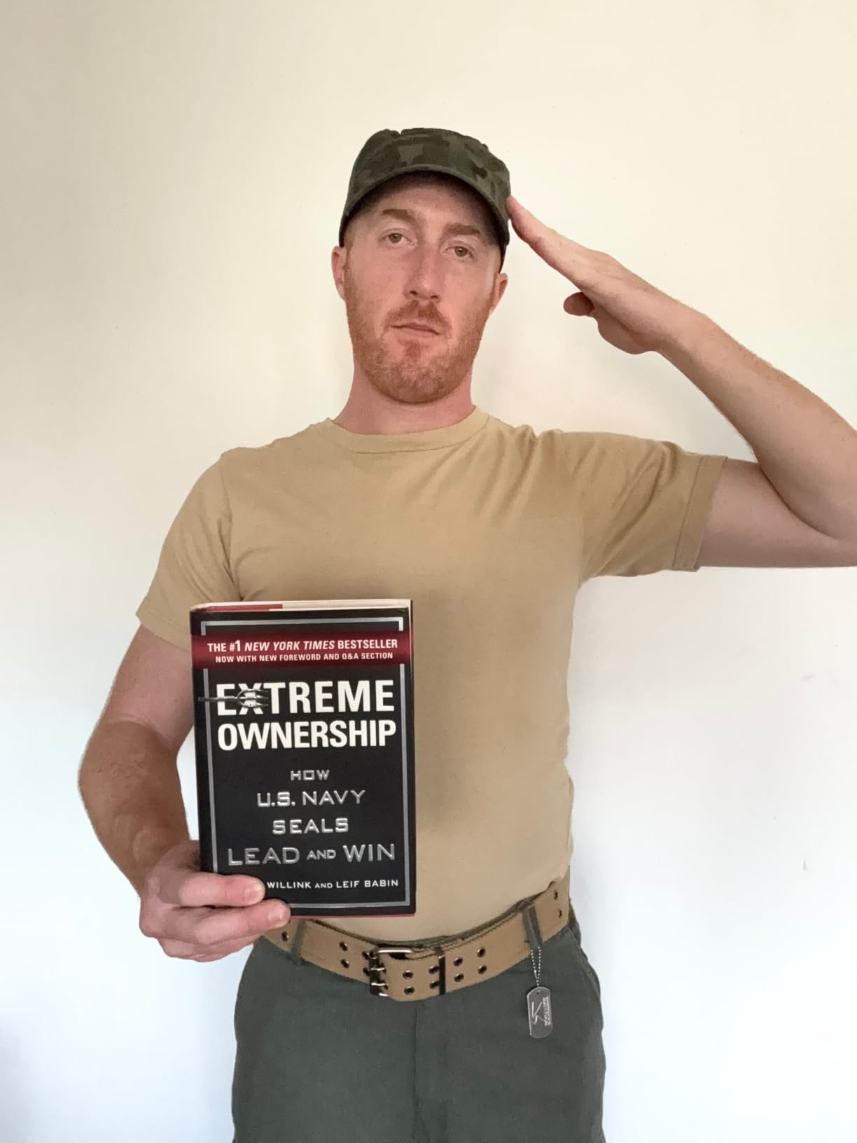 Extreme Ownership: How U.S. Navy SEALs Lead and Win customer photo 2