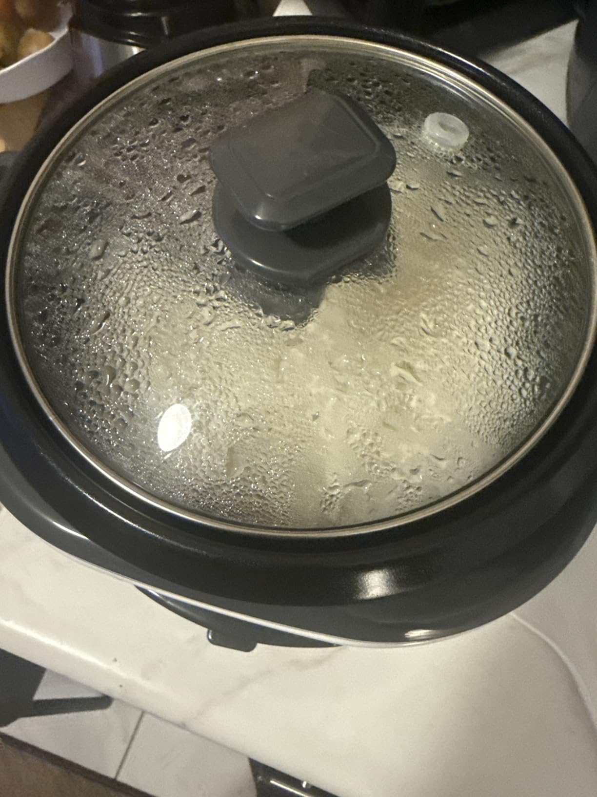 BLACK+DECKER 6-Cup Rice Cooker with Steaming Basket customer photo 1