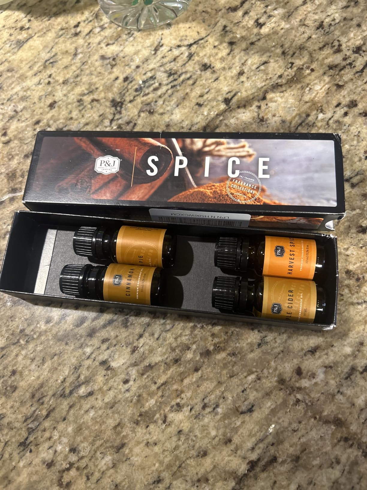 P&J Trading Fragrance Oils for Diffusers for Home Spice Set Fragrance Scents for Candle Making - Soap Making Supplies - Car Diffuser Scents - Essential Home Gift Set - Apple Cider, Cinnamon & More customer photo 1