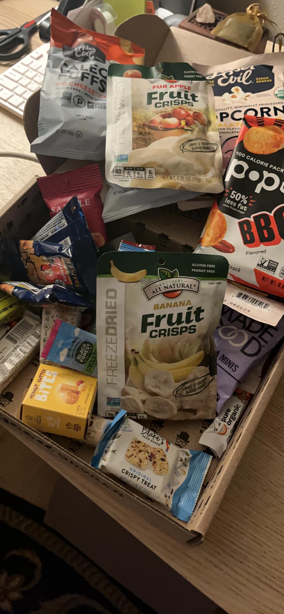 GLUTEN FREE and VEGAN (DAIRY and FIG FREE) Healthy Snacks Care Package (25 Ct): Cookies, Bars, Chips, Fruit, Nuts, Trail Mix, Gift Box Sampler, Office Variety, College Student Care Package, Gift Basket Alternative customer photo 2