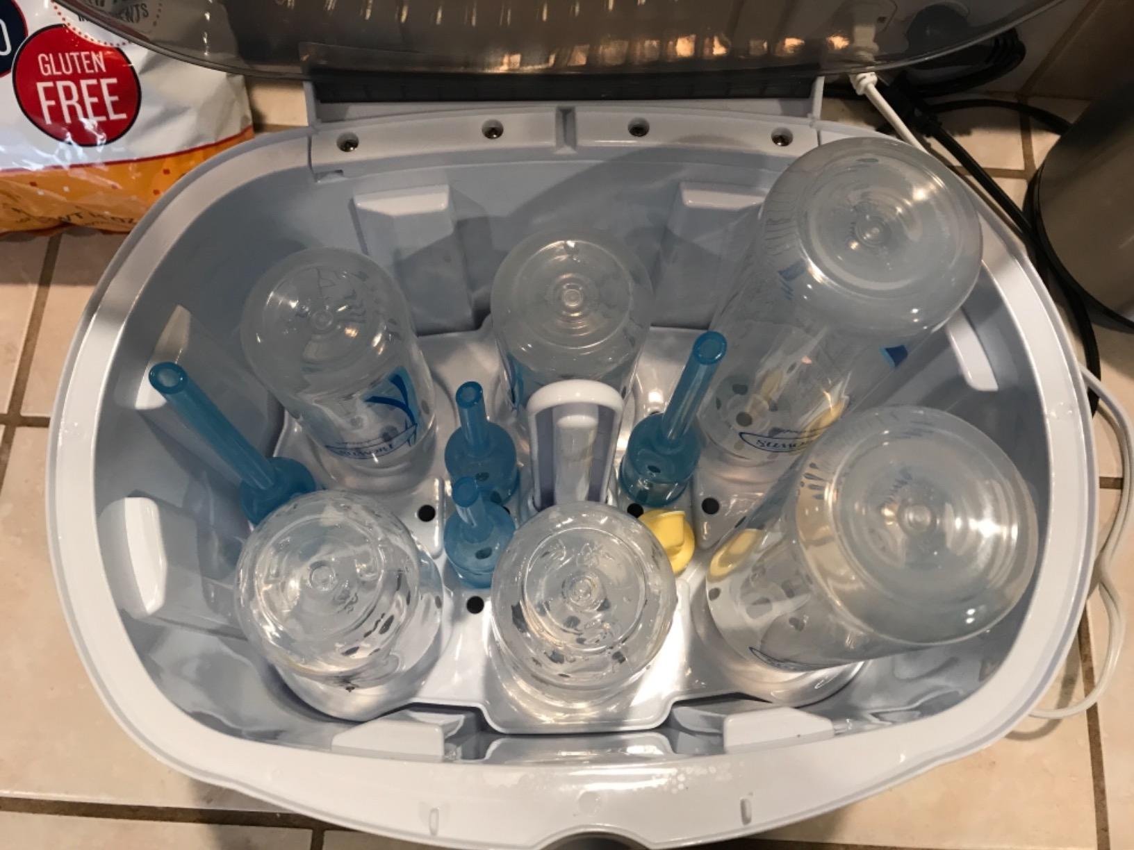 Dr. Brown’s Deluxe Electric Sterilizer for Baby Bottles and Other Baby Essentials customer photo 2