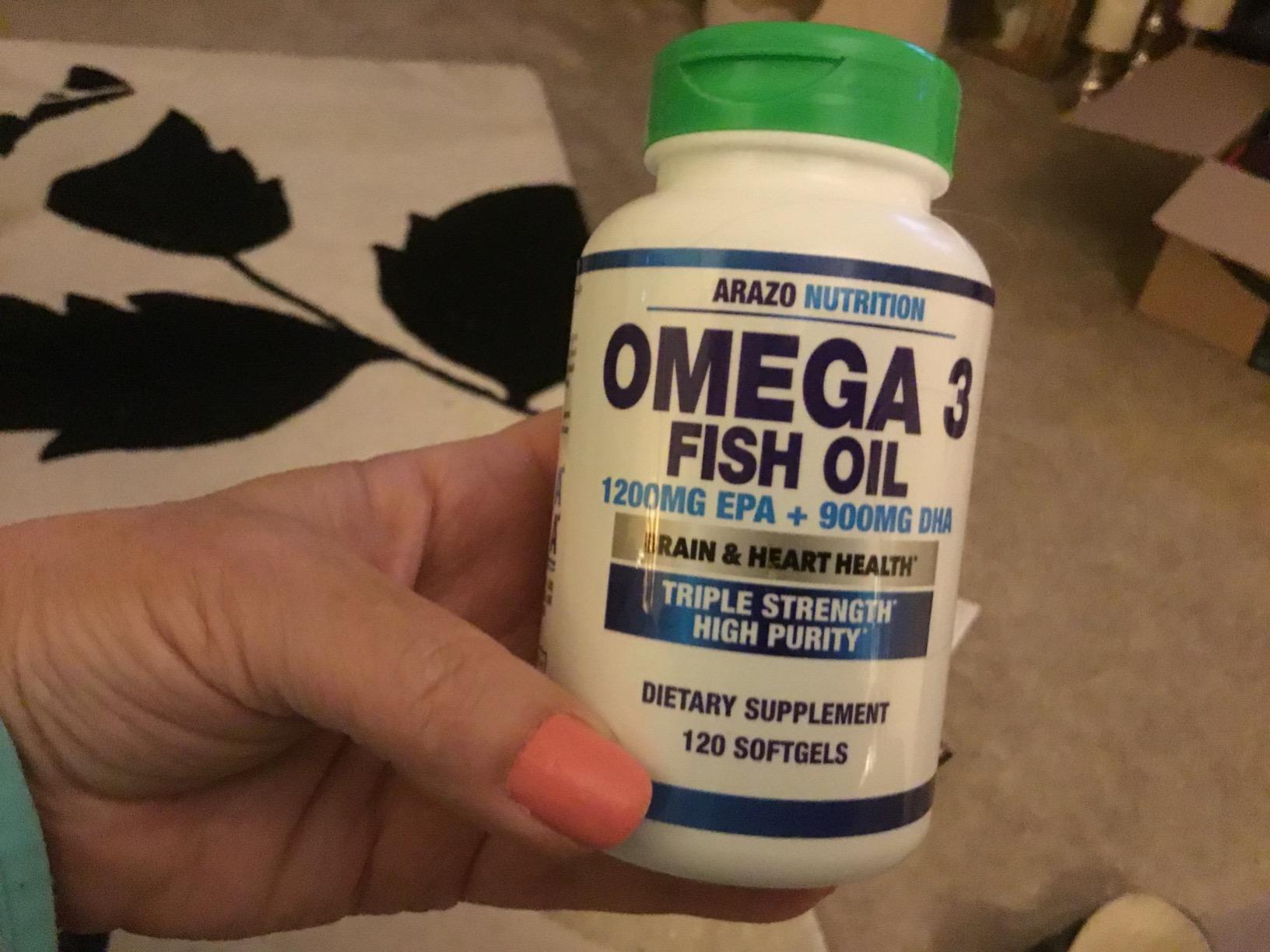 Arazo Nutrition Wild Caught Omega-3 Fish Oil Concentrate – 4,080mg per Serving – High EPA 1200mg & DHA 900mg – 120 Burpless Lemon Softgels customer photo 1