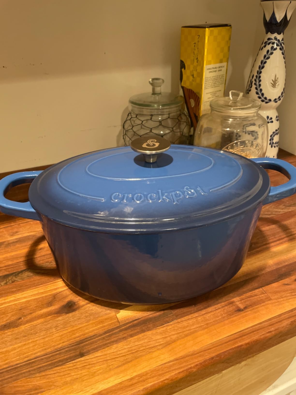 Crock Pot Artisan 7-Quart Oval Enameled Cast Iron Dutch Oven – Sunset Orange, Durable Heavy-Duty Cookware for Slow Cooking, Roasting, Baking with Lid customer photo 1