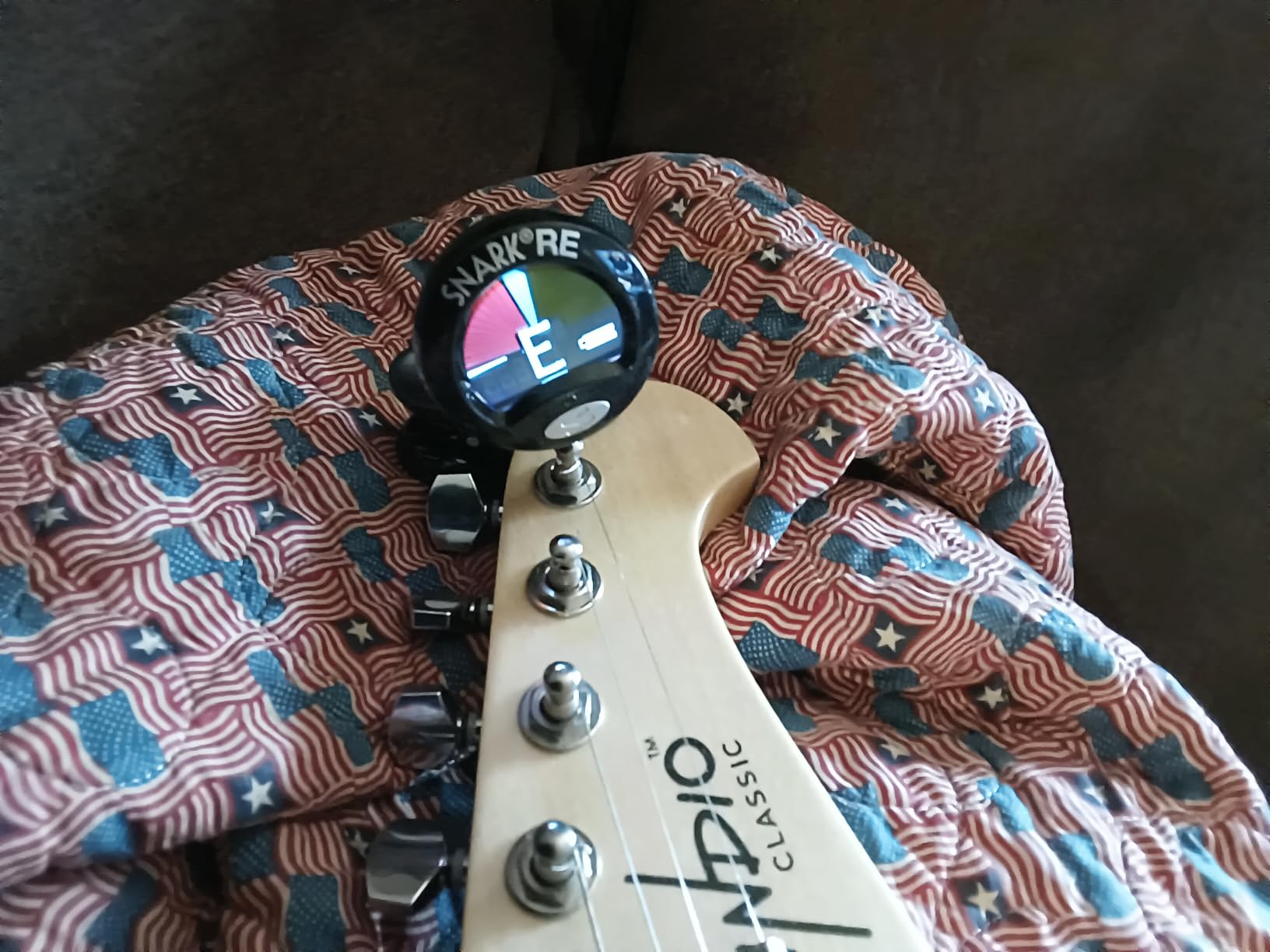 Snark SN5X Clip-On Chromatic Tuner for Guitar Bass and Violin | 0 customer photo 2