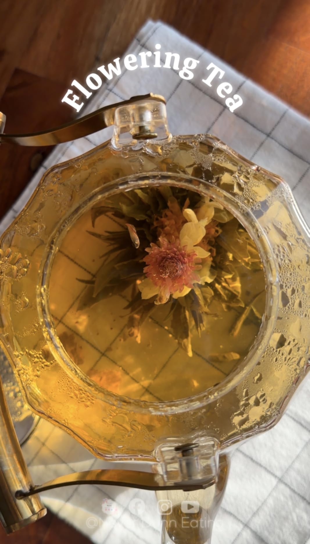 Teabloom Flowering Tea - 12 Unique Varieties of Fresh Blooming Tea Flowers - Hand-Tied Natural Green Tea Leaves & Edible Flowers - 12-Pack Gift Canister - 36 Steeps, Makes 250 Cups customer photo 2