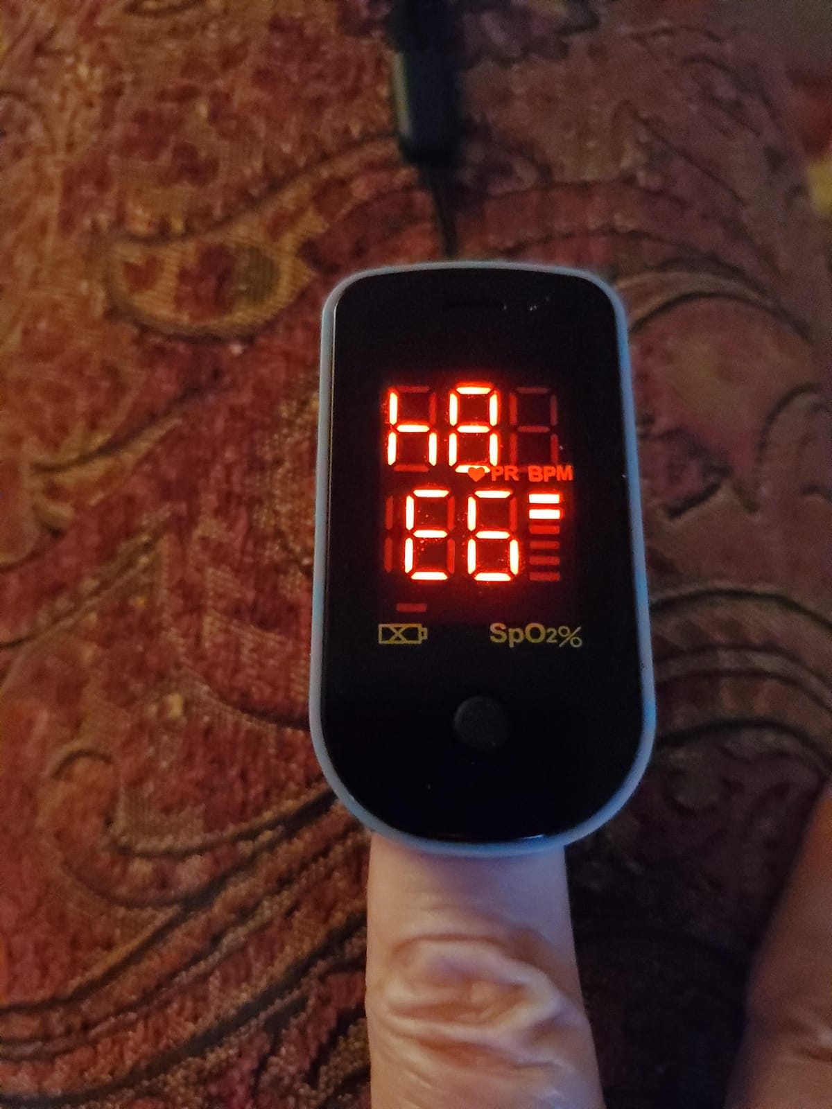 CHOICEMMed Finger Pulse Oximeter, Blood Oxygen Saturation Monitor, Fingertip O2 Sensor with LED Display, Pulse Rate Reader, Portable SpO2 Monitor with Batteries, Carry Case & Lanyard, Blue customer photo 1