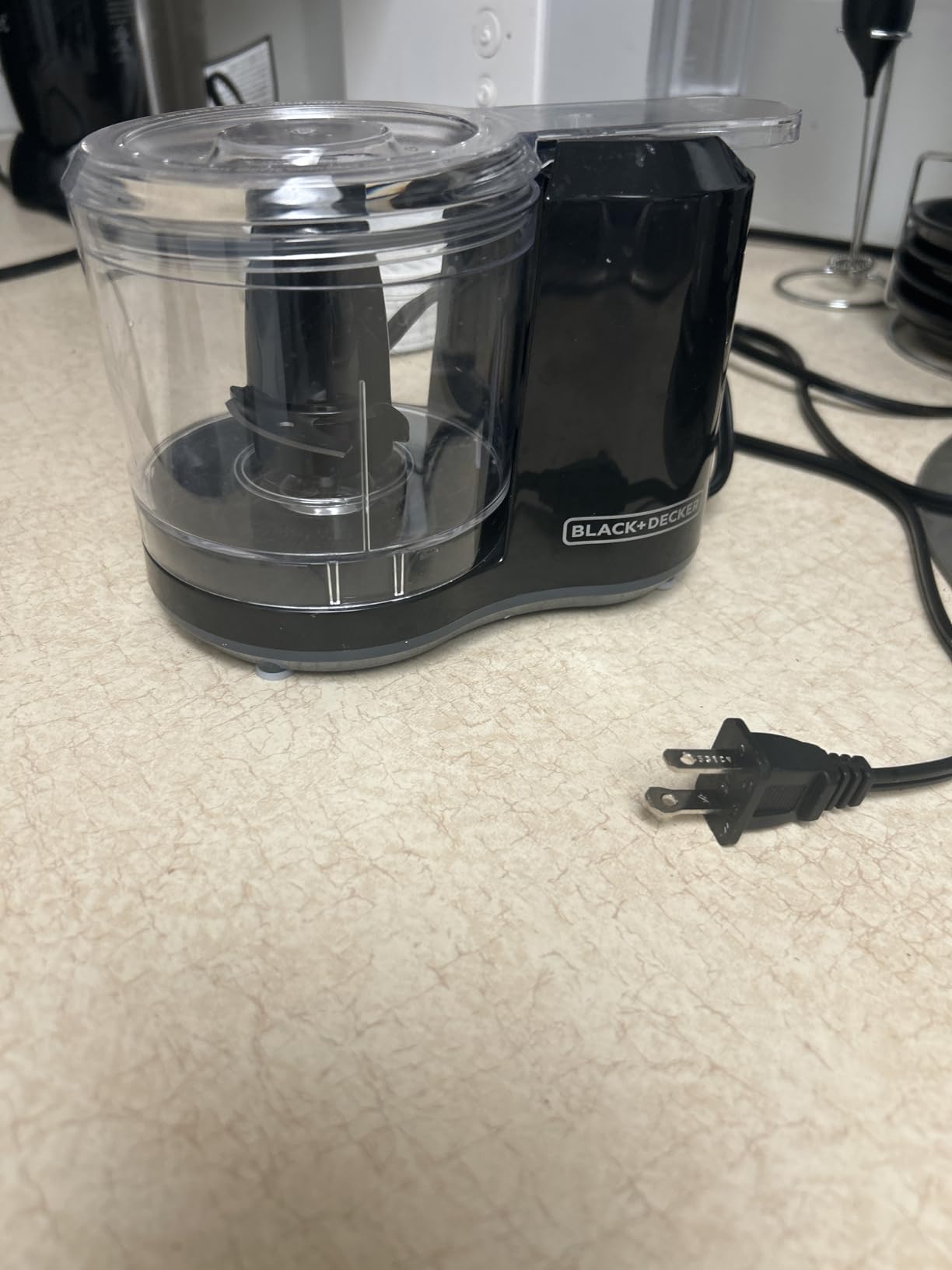 BLACK+DECKER 1.5-Cup Electric Food Chopper, One Touch Pulse, 150W Motor, Stay-Sharp Blade, Dishwasher Safe customer photo 1