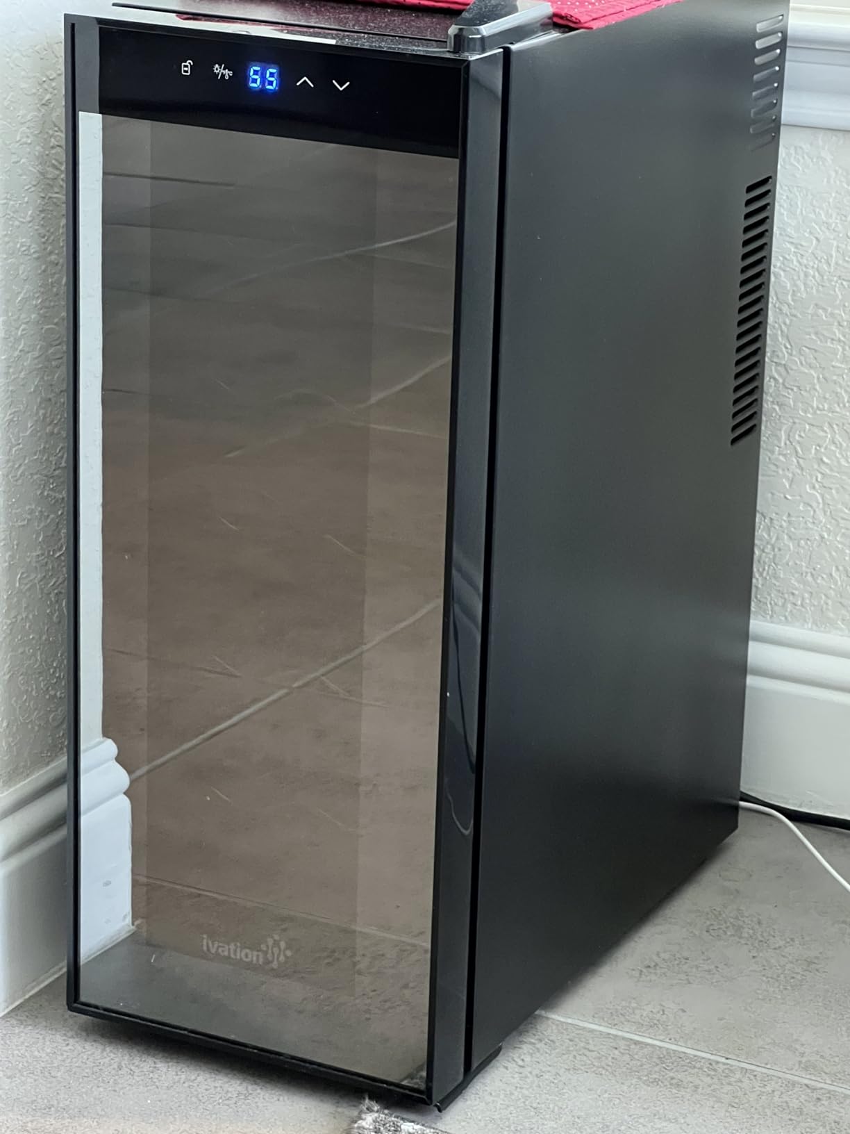 Ivation 12 Bottle Red And White Wine Thermoelectric Wine Cooler/Chiller Counter Top Wine Cellar with Digital Temperature Display, Freestanding Refrigerator Smoked Glass Door Quiet Operation Fridge customer photo 1