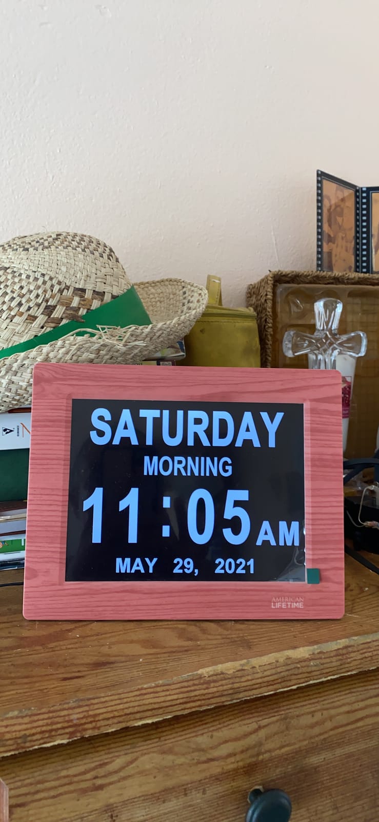 American Lifetime Large Digital Clock for Seniors, Black, 8 inch, with Day & Date, Customizable Alarms, Auto-Dimming, Multi-Language Support, Battery Backup, Easy Setup, and Gift Option customer photo 1