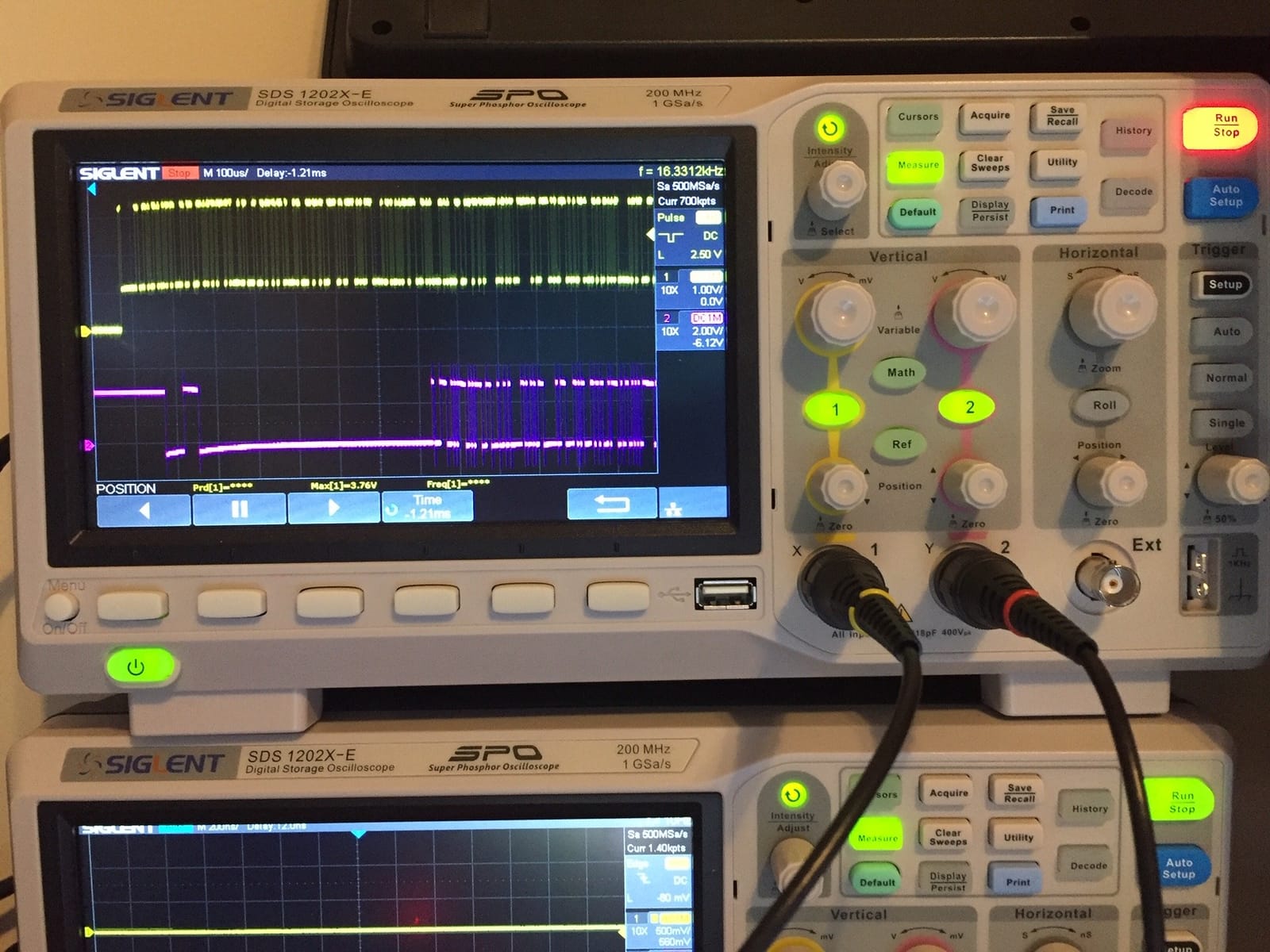 Siglent Technologies SDS1202X-E 200 mhz Digital Oscilloscope 2 Channels, Grey customer photo 2