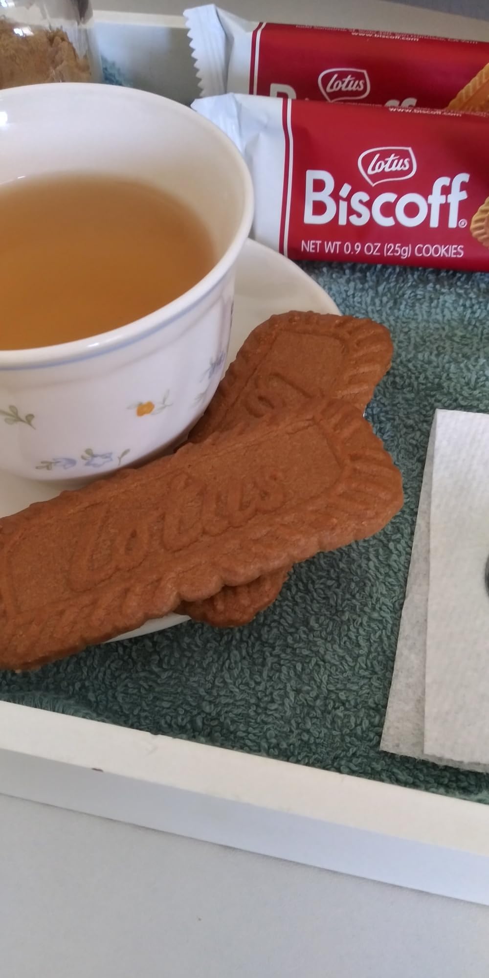 Lotus Biscoff Cookies, Caramelized Biscuit Cookie Snack, Dispenser Box (20 sleeves of 2 extra large cookies) Vegan, 0.9 Ounce (Pack of 20) customer photo 2