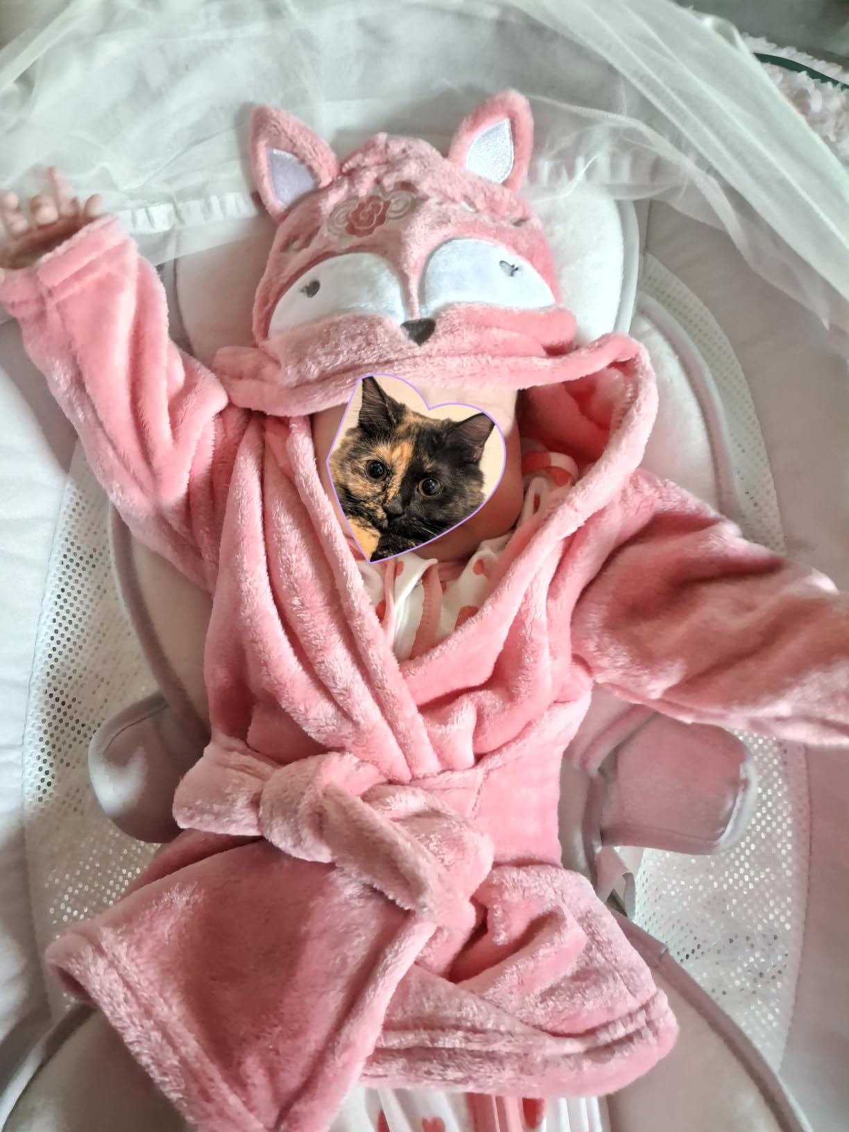 Hudson Baby Unisex Baby Plush Animal Face Bathrobe customer photo 2